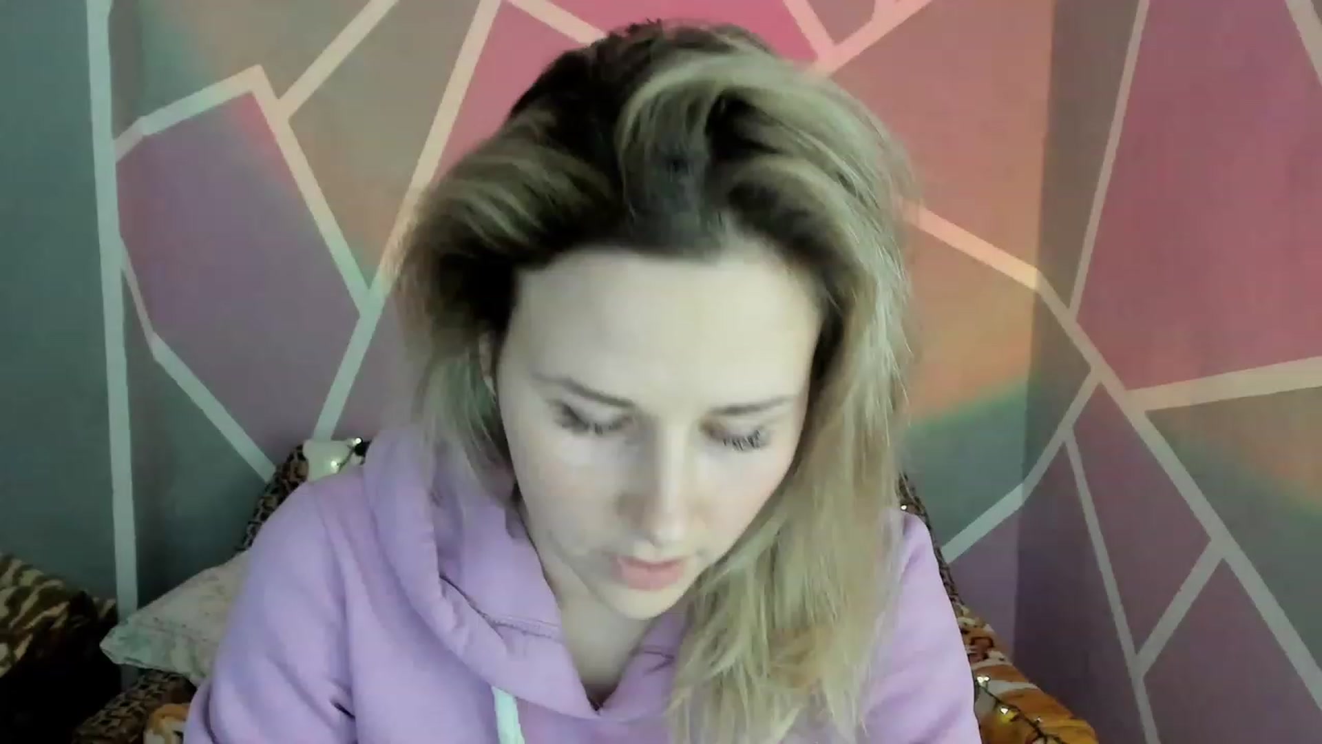 Gallery image thumbnail from Blondie_Star's myfreecams stream on, 02/02/2023, 16:22 image 16 of 20