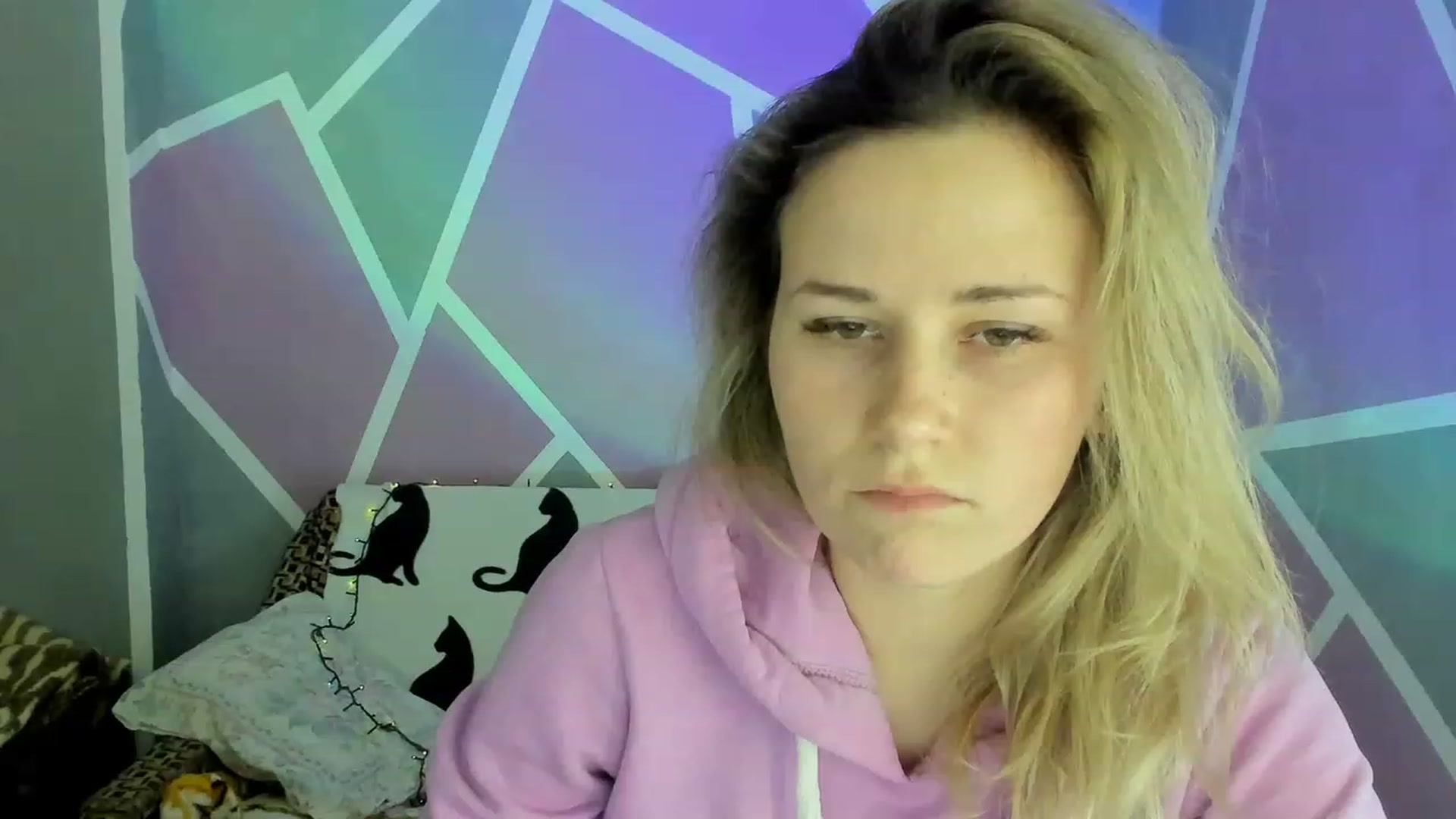 Gallery image thumbnail from Blondie_Star's myfreecams stream on, 02/02/2023, 16:22 image 9 of 20