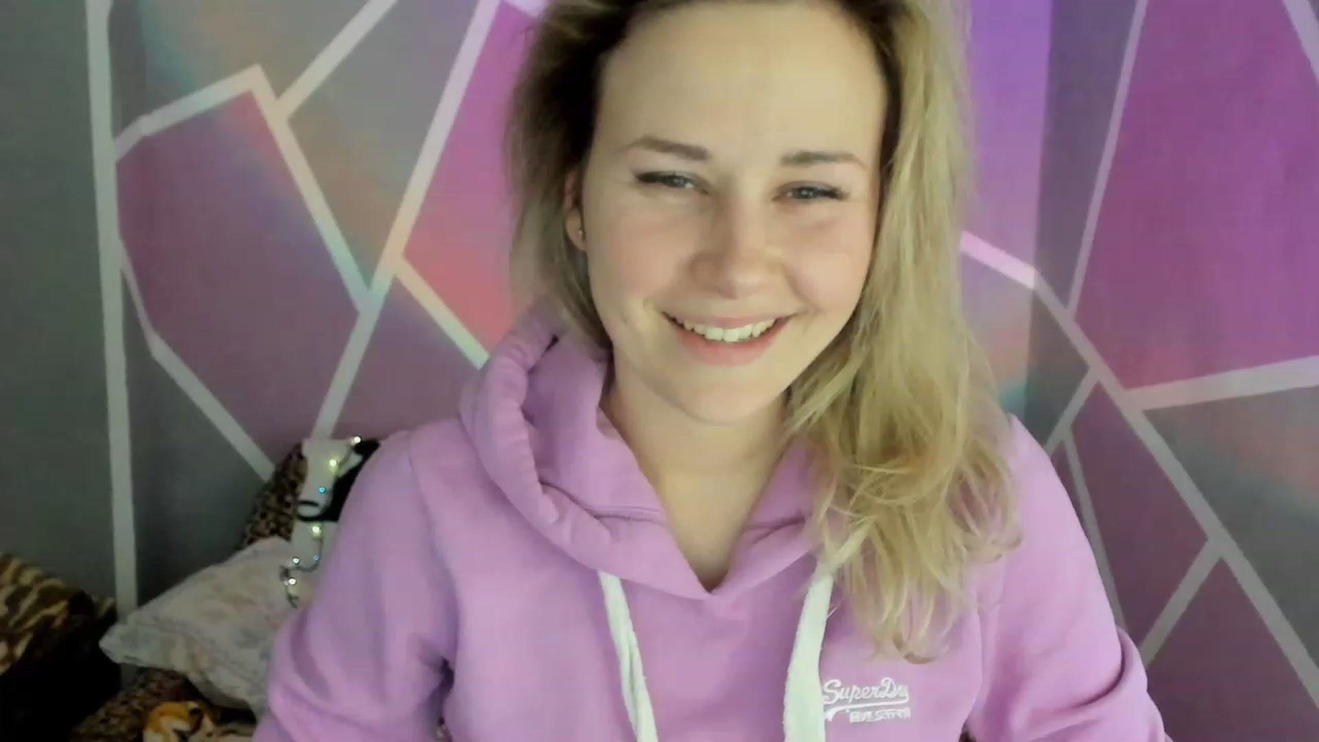 Gallery image thumbnail from Blondie_Star's myfreecams stream on, 02/02/2023, 16:22 image 12 of 20