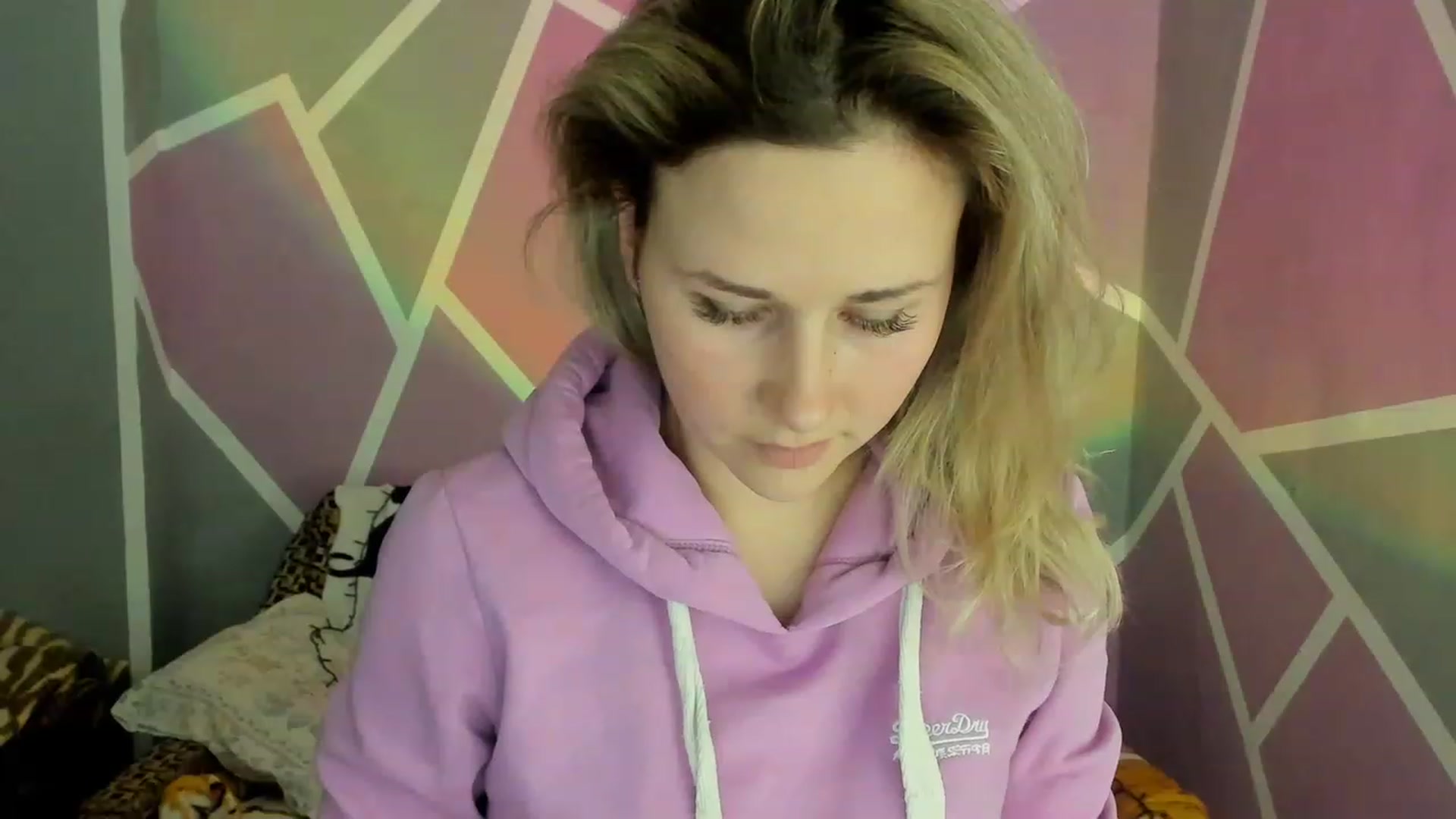 Gallery image thumbnail from Blondie_Star's myfreecams stream on, 02/02/2023, 17:00 image 8 of 20