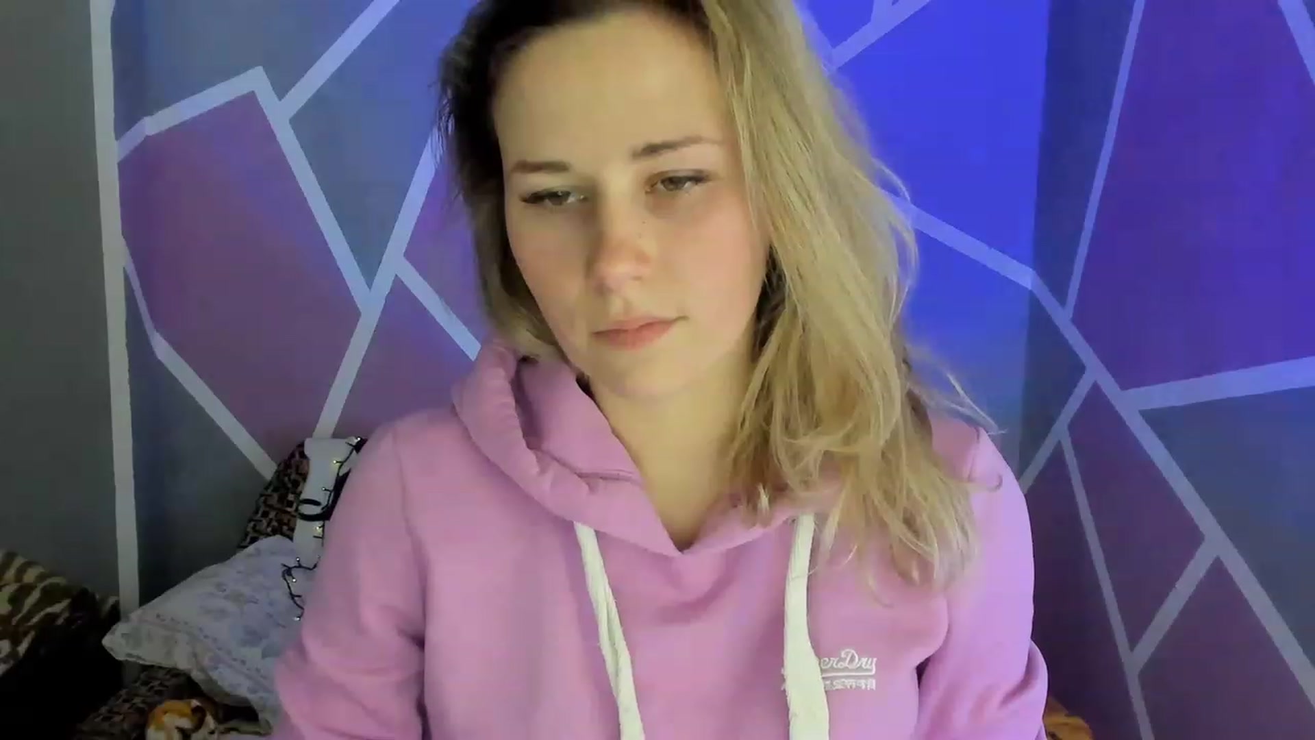 Gallery image thumbnail from Blondie_Star's myfreecams stream on, 02/02/2023, 17:00 image 12 of 20