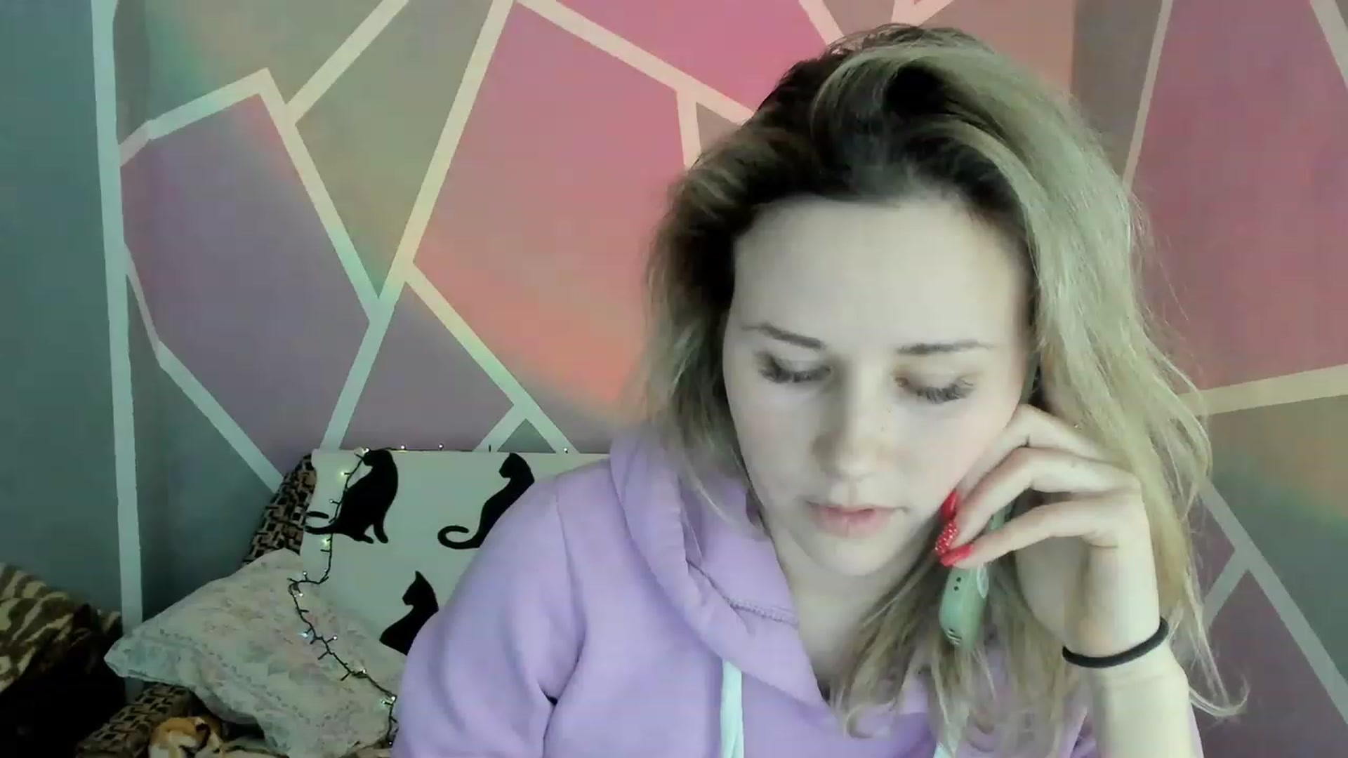 Gallery image thumbnail from Blondie_Star's myfreecams stream on, 02/02/2023, 17:00 image 5 of 20