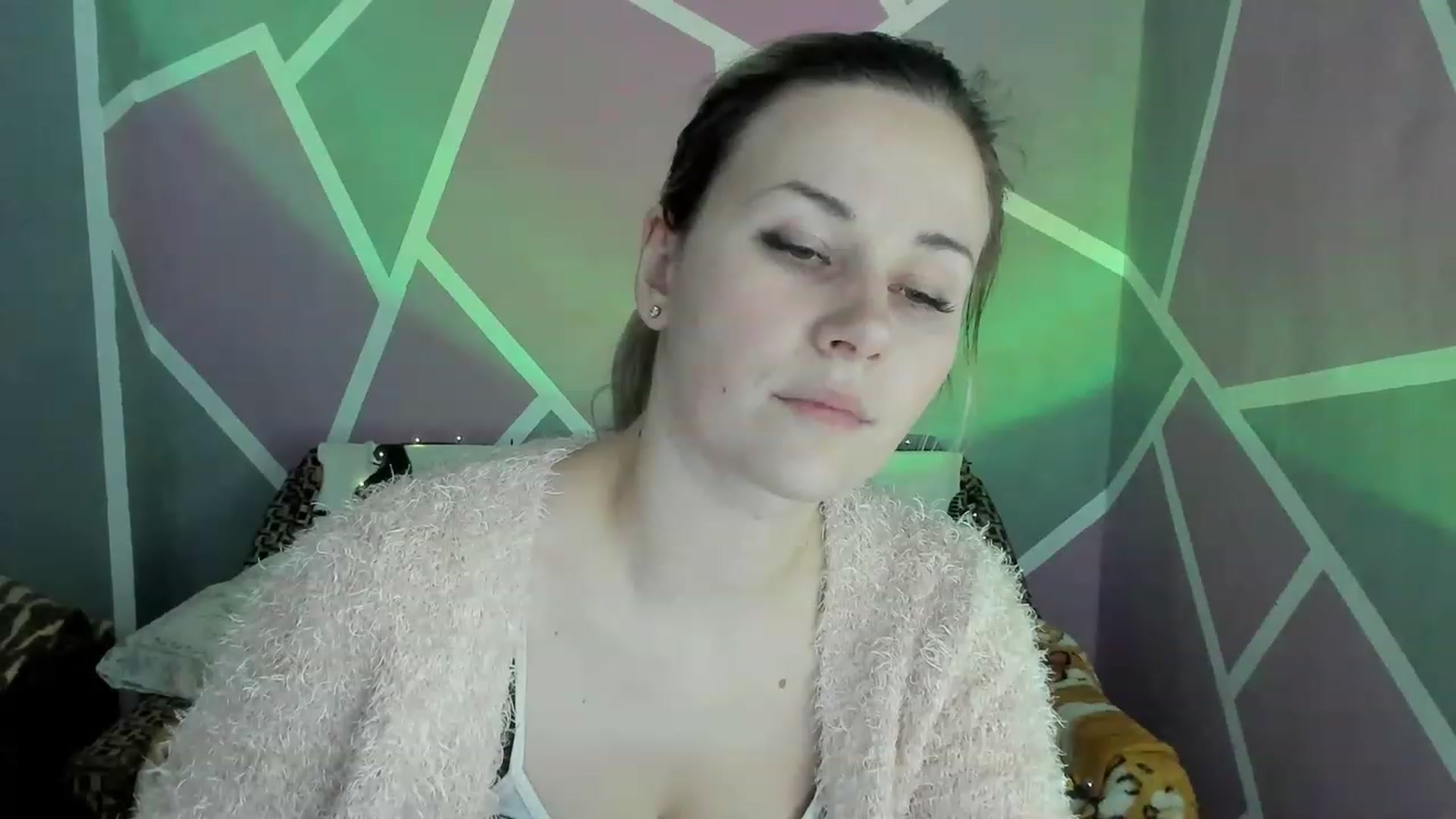 Gallery image thumbnail from Blondie_Star's myfreecams stream on, 02/03/2023, 15:16 image 18 of 20