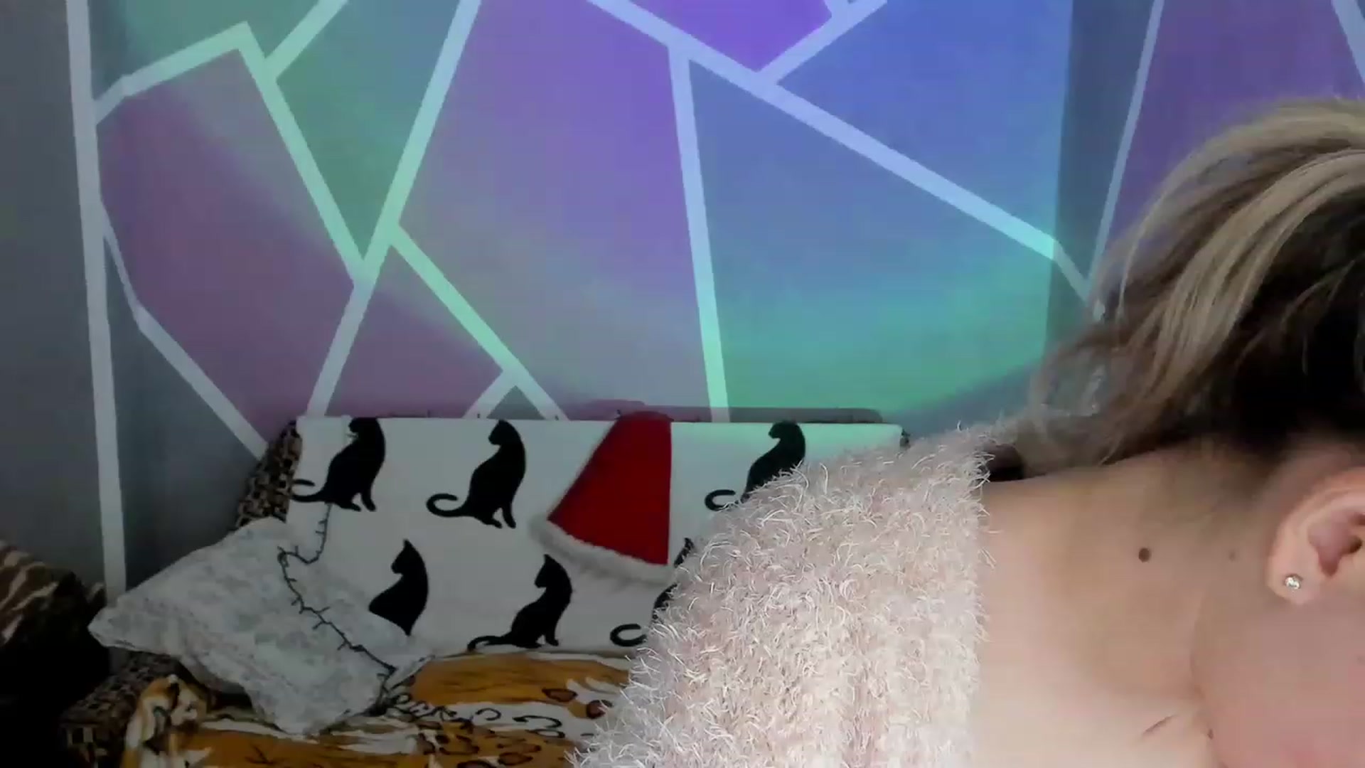 Gallery image thumbnail from Blondie_Star's myfreecams stream on, 02/03/2023, 15:41 image 12 of 20