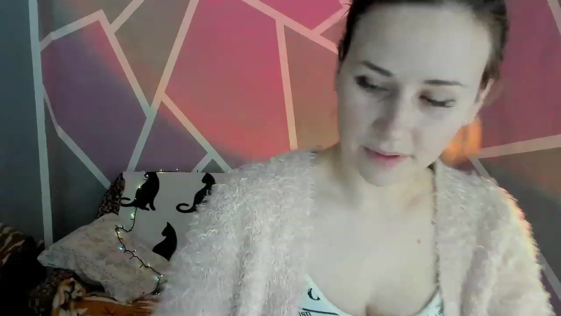 Gallery image thumbnail from Blondie_Star's myfreecams stream on, 02/03/2023, 15:41 image 9 of 20