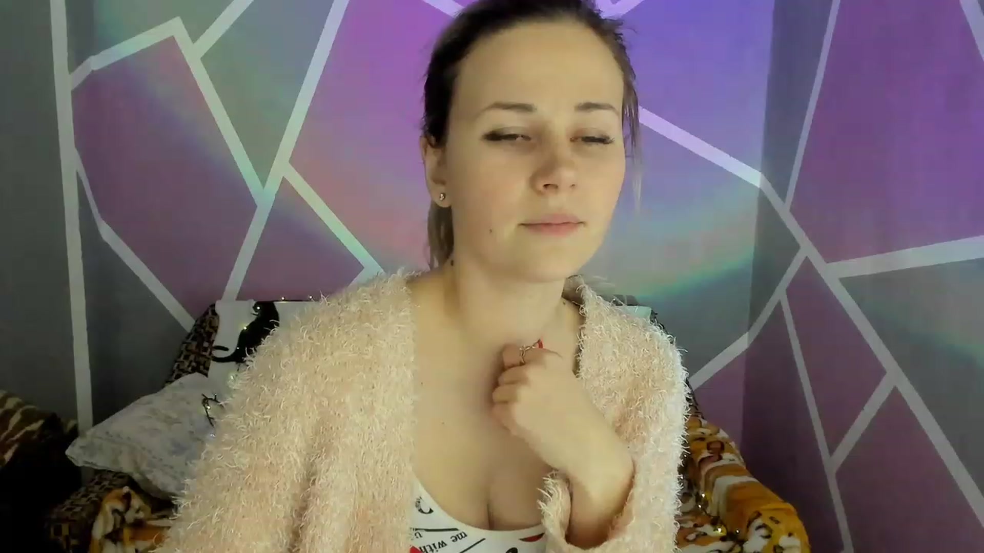 Gallery image thumbnail from Blondie_Star's myfreecams stream on, 02/03/2023, 16:16 image 11 of 20