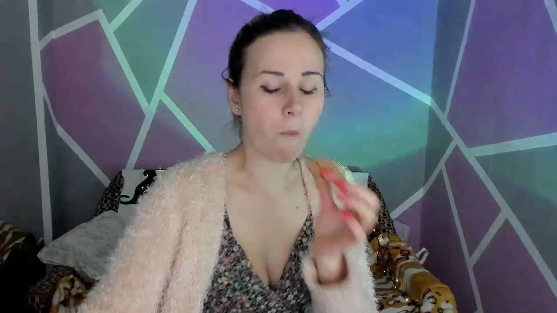Gallery image thumbnail from Blondie_Star's myfreecams stream on, 02/05/2023, 13:57 image 7 of 20
