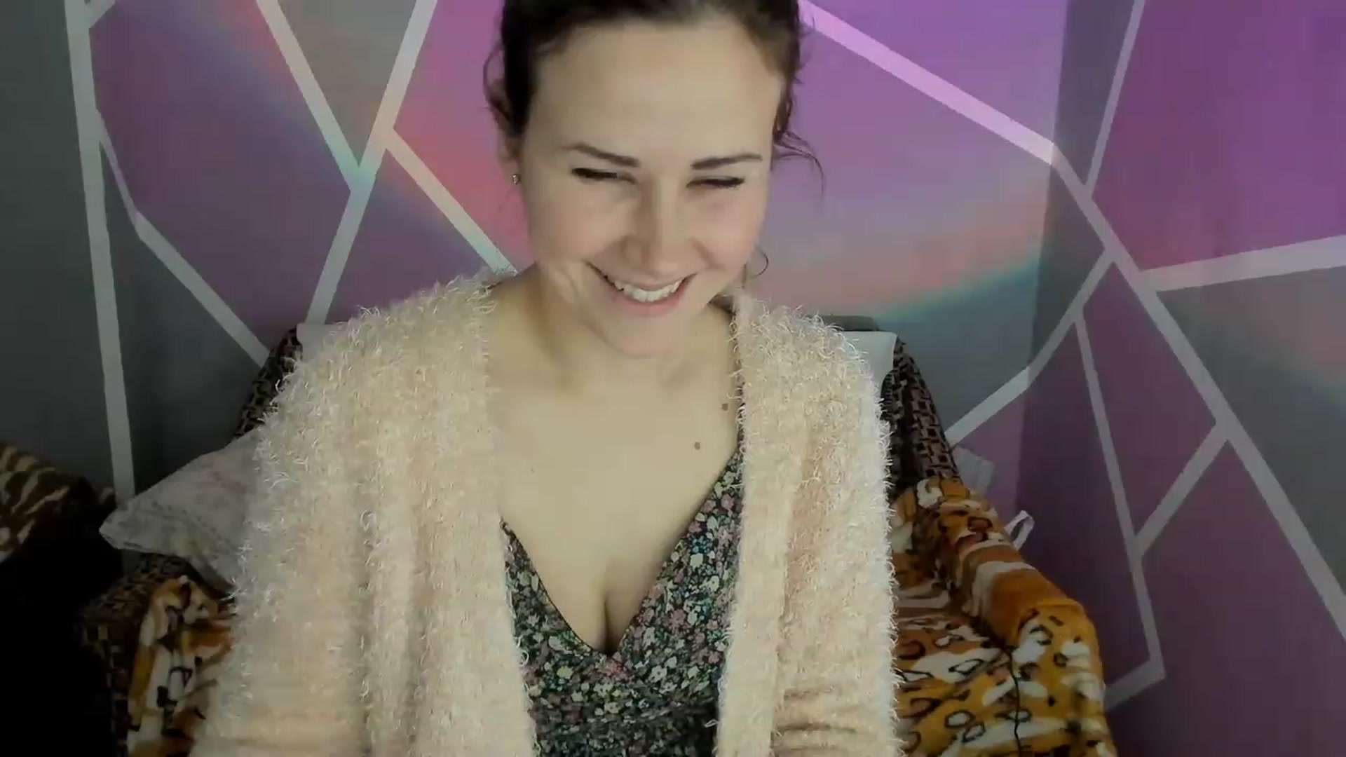 Gallery image thumbnail from Blondie_Star's myfreecams stream on, 02/05/2023, 14:51 image 7 of 20
