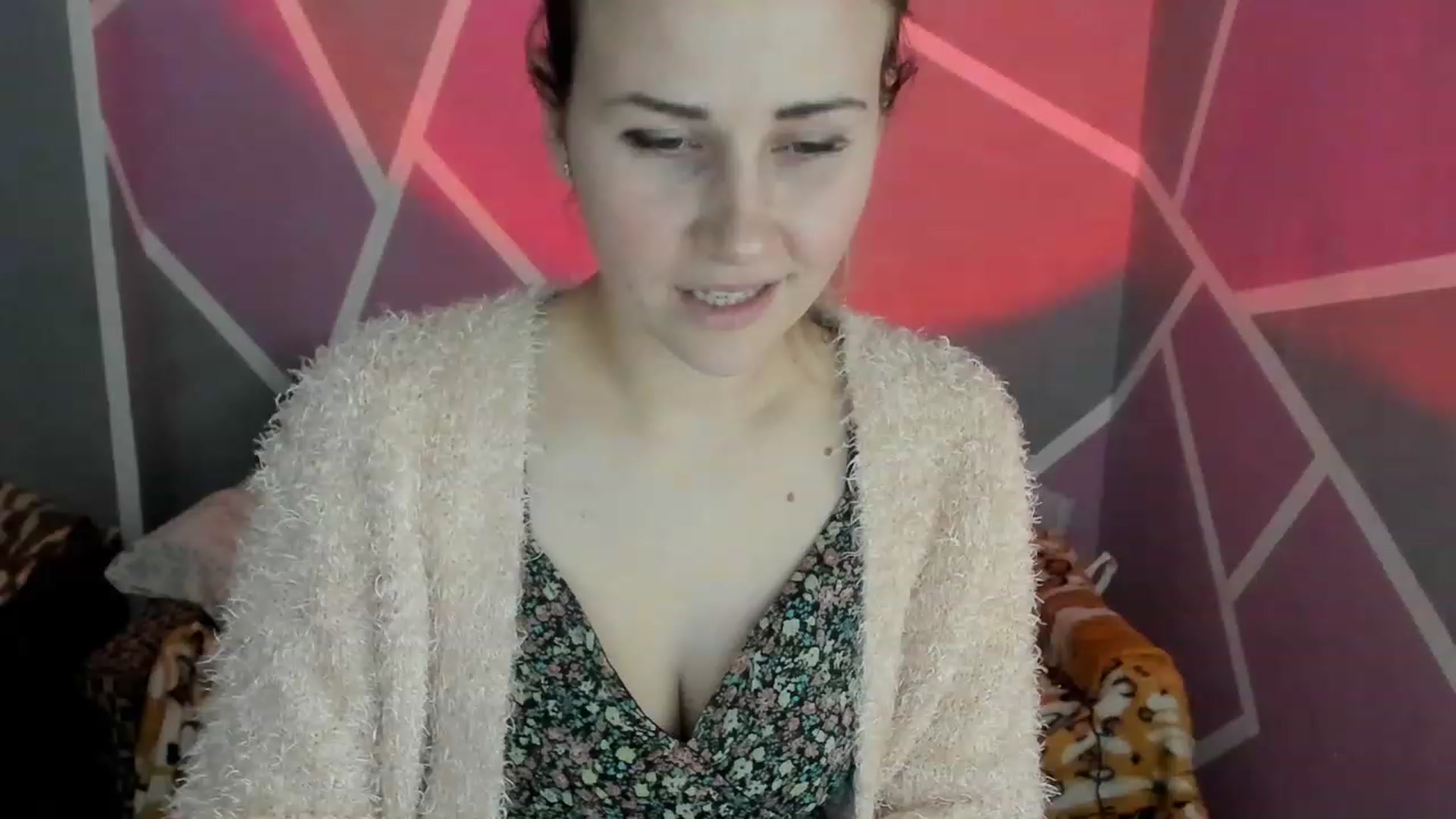 Gallery image thumbnail from Blondie_Star's myfreecams stream on, 02/05/2023, 14:51 image 3 of 20
