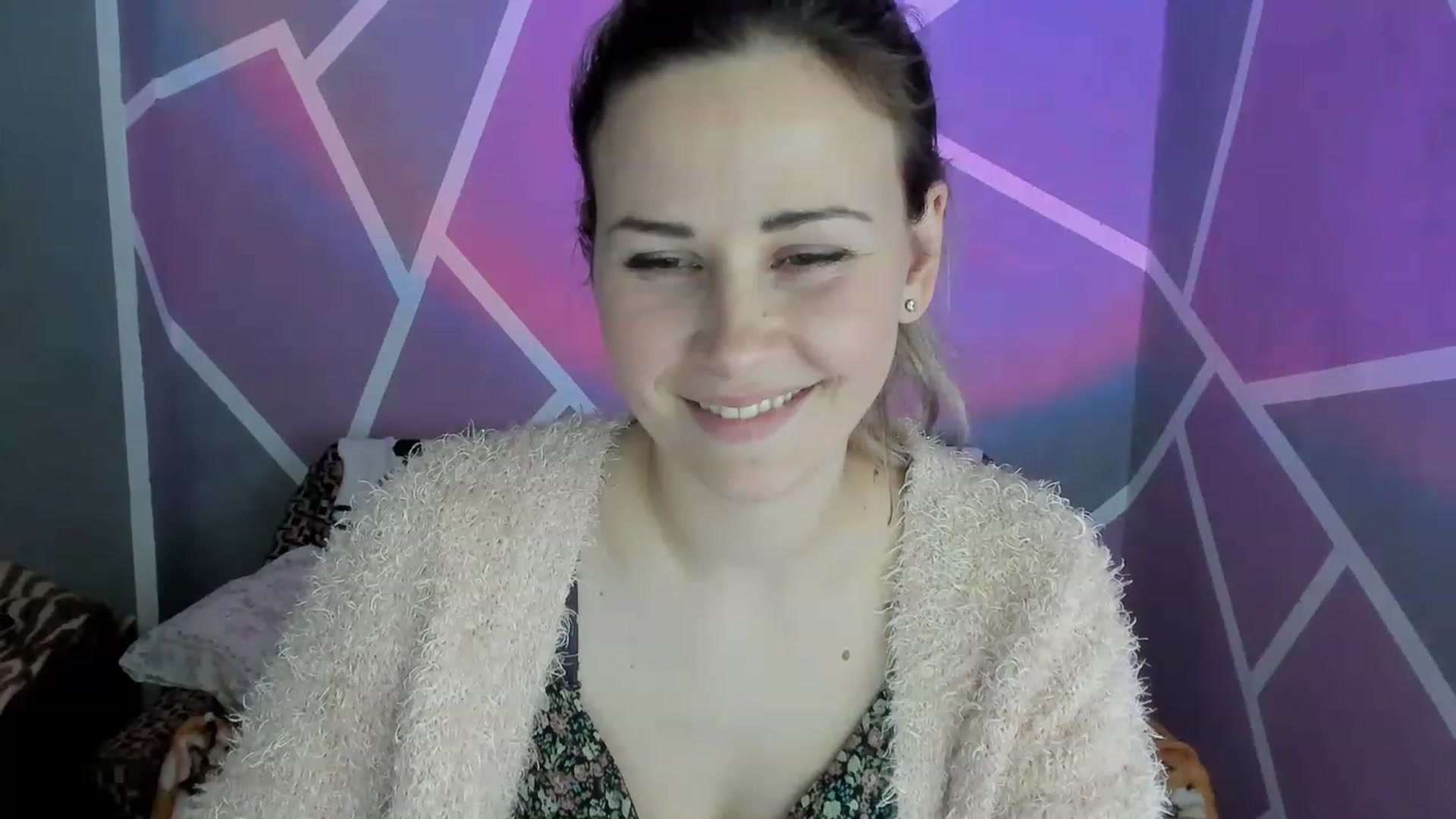 Gallery image thumbnail from Blondie_Star's myfreecams stream on, 02/05/2023, 14:51 image 18 of 20