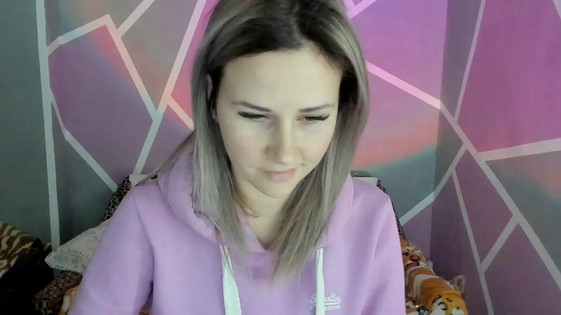Gallery image thumbnail from Blondie_Star's myfreecams stream on, 02/07/2023, 16:10 image 9 of 20