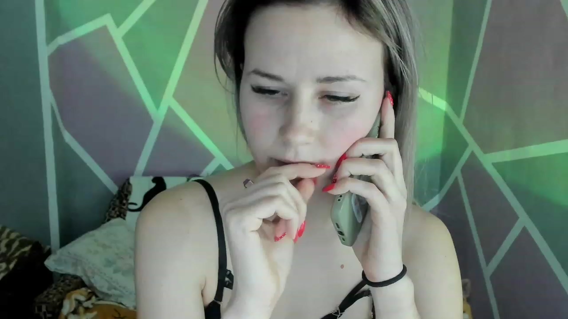 Gallery image thumbnail from Blondie_Star's myfreecams stream on, 02/09/2023, 17:31 image 17 of 20