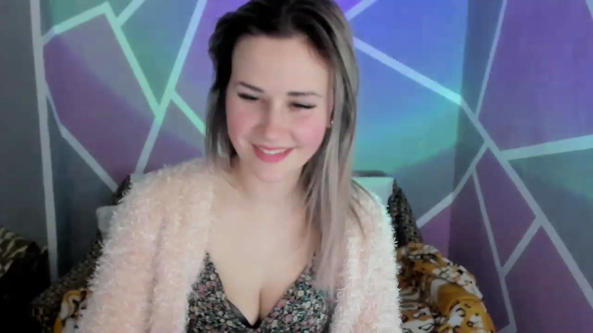 Gallery image thumbnail from Blondie_Star's myfreecams stream on, 02/10/2023, 16:52 image 19 of 20