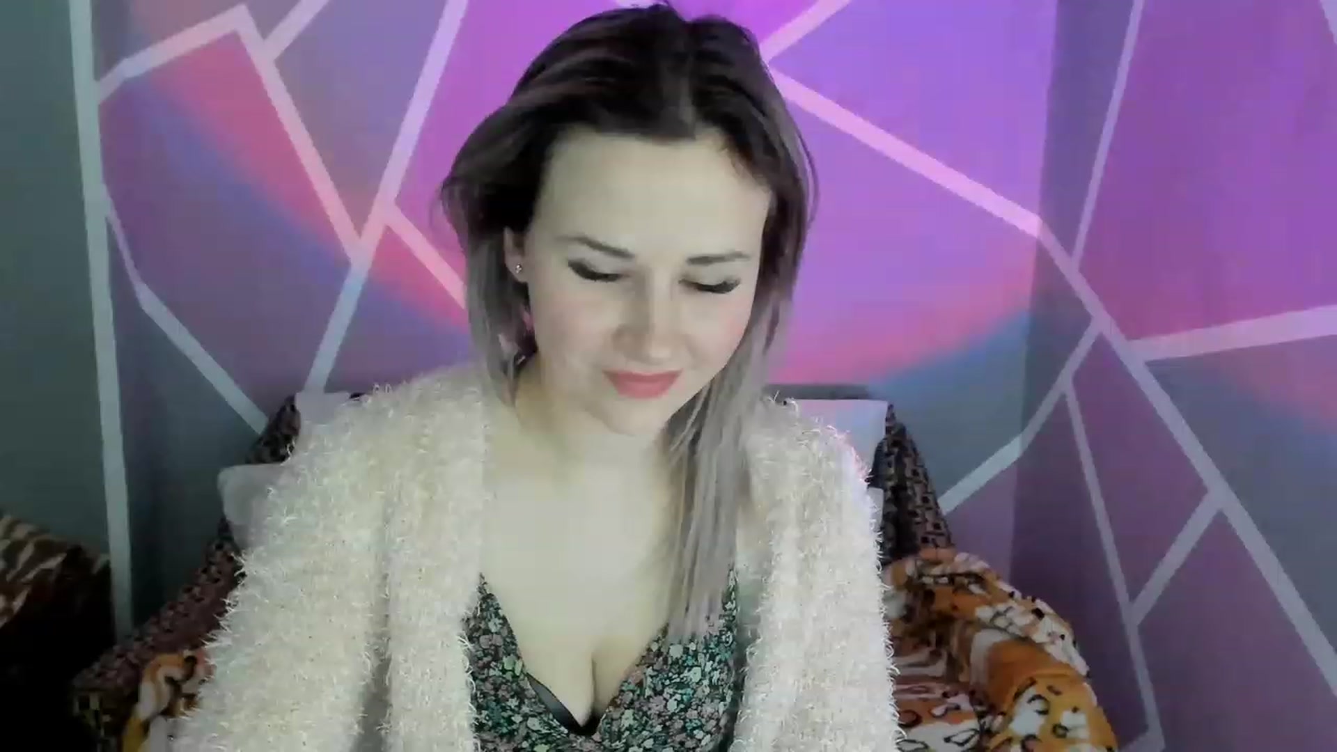 Gallery image thumbnail from Blondie_Star's myfreecams stream on, 02/10/2023, 16:52 image 15 of 20