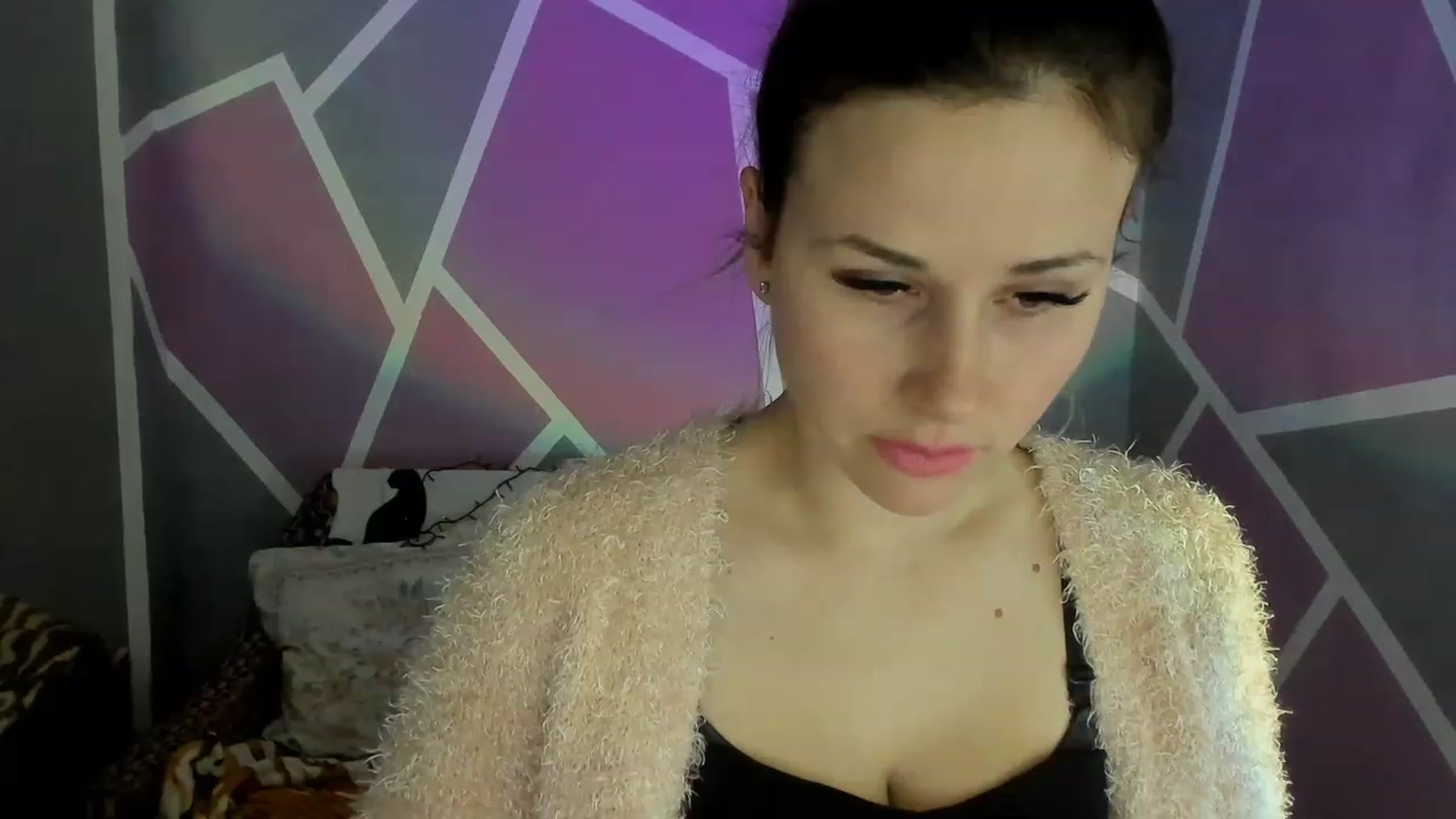 Gallery image thumbnail from Blondie_Star's myfreecams stream on, 02/14/2023, 17:25 image 7 of 20