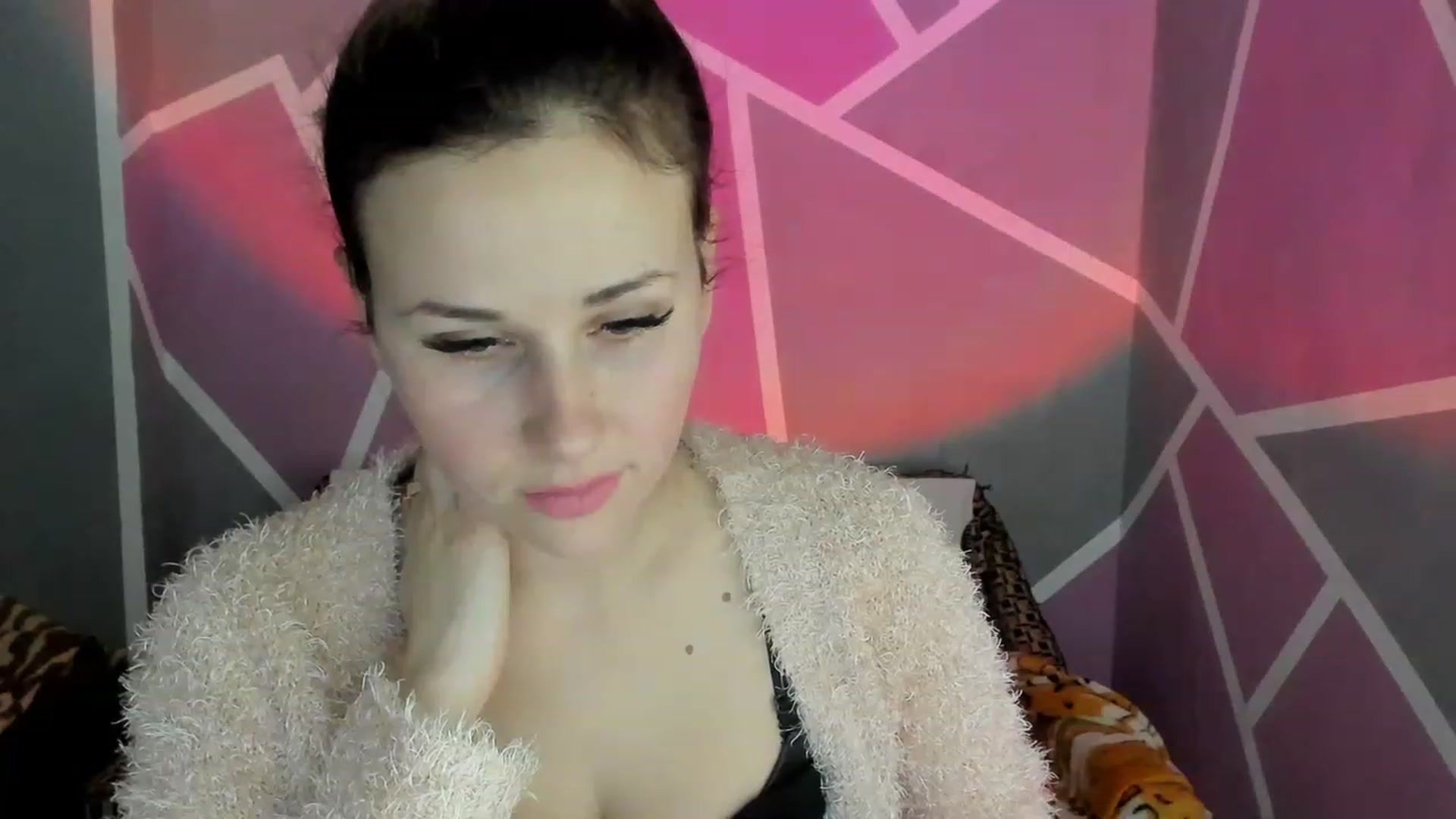 Gallery image thumbnail from Blondie_Star's myfreecams stream on, 02/14/2023, 17:25 image 13 of 20