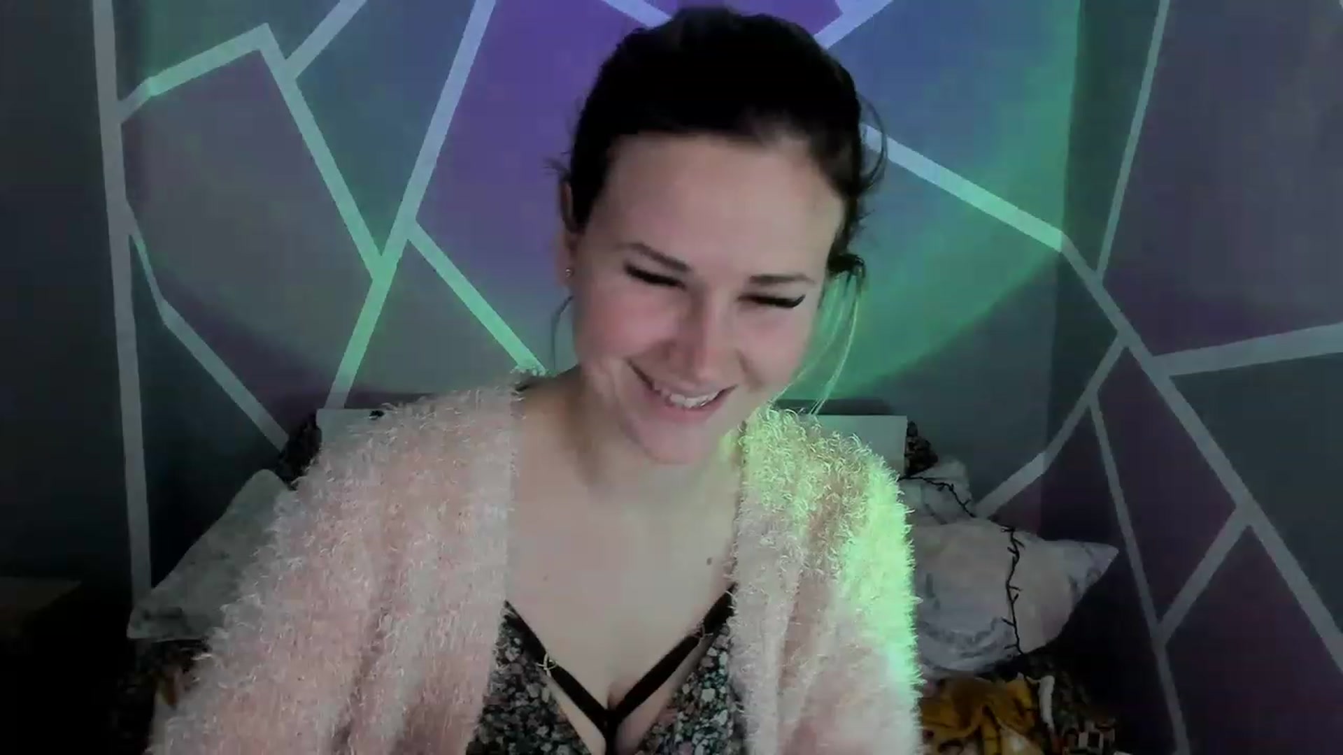 Gallery image thumbnail from Blondie_Star's myfreecams stream on, 02/17/2023, 16:06 image 3 of 20