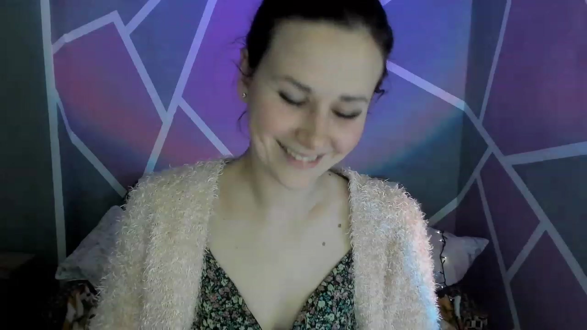 Gallery image thumbnail from Blondie_Star's myfreecams stream on, 02/17/2023, 16:06 image 13 of 20