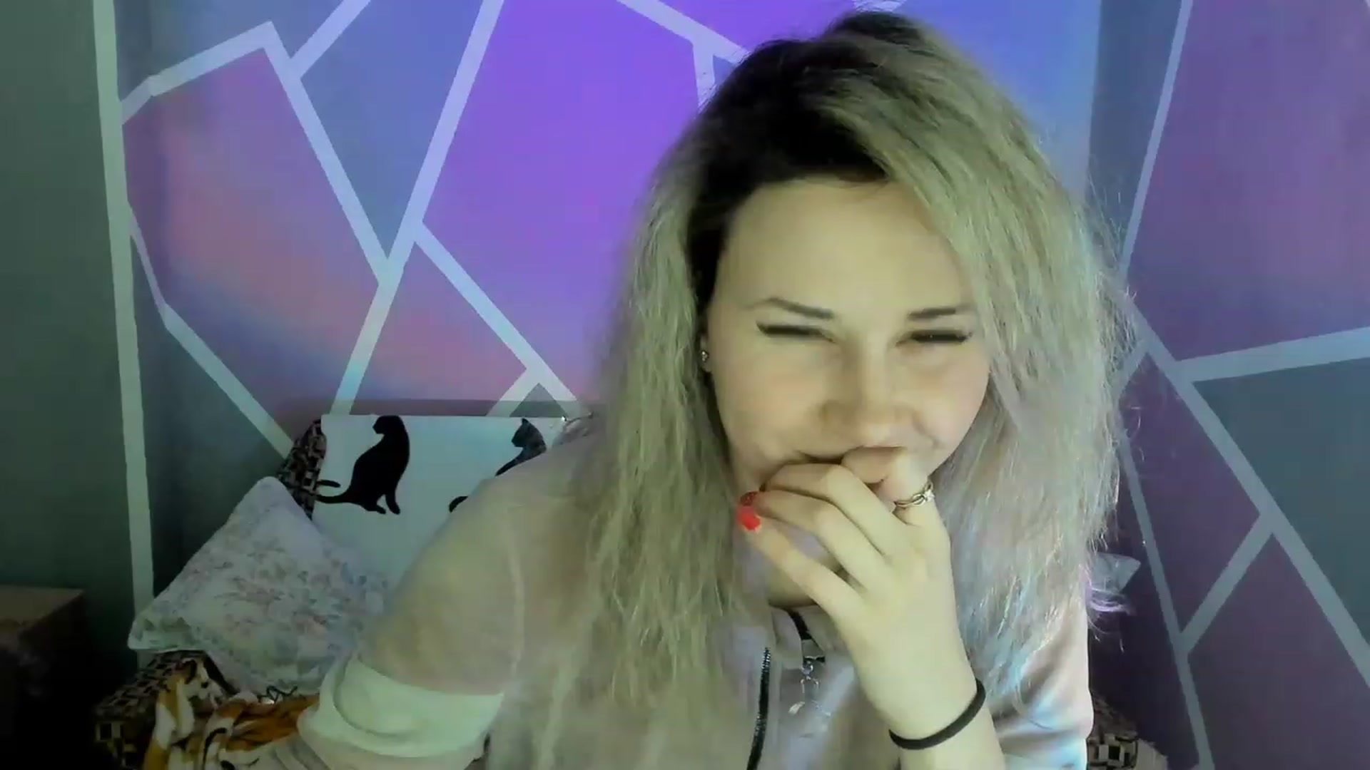 Gallery image thumbnail from Blondie_Star's myfreecams stream on, 02/18/2023, 16:16 image 4 of 20