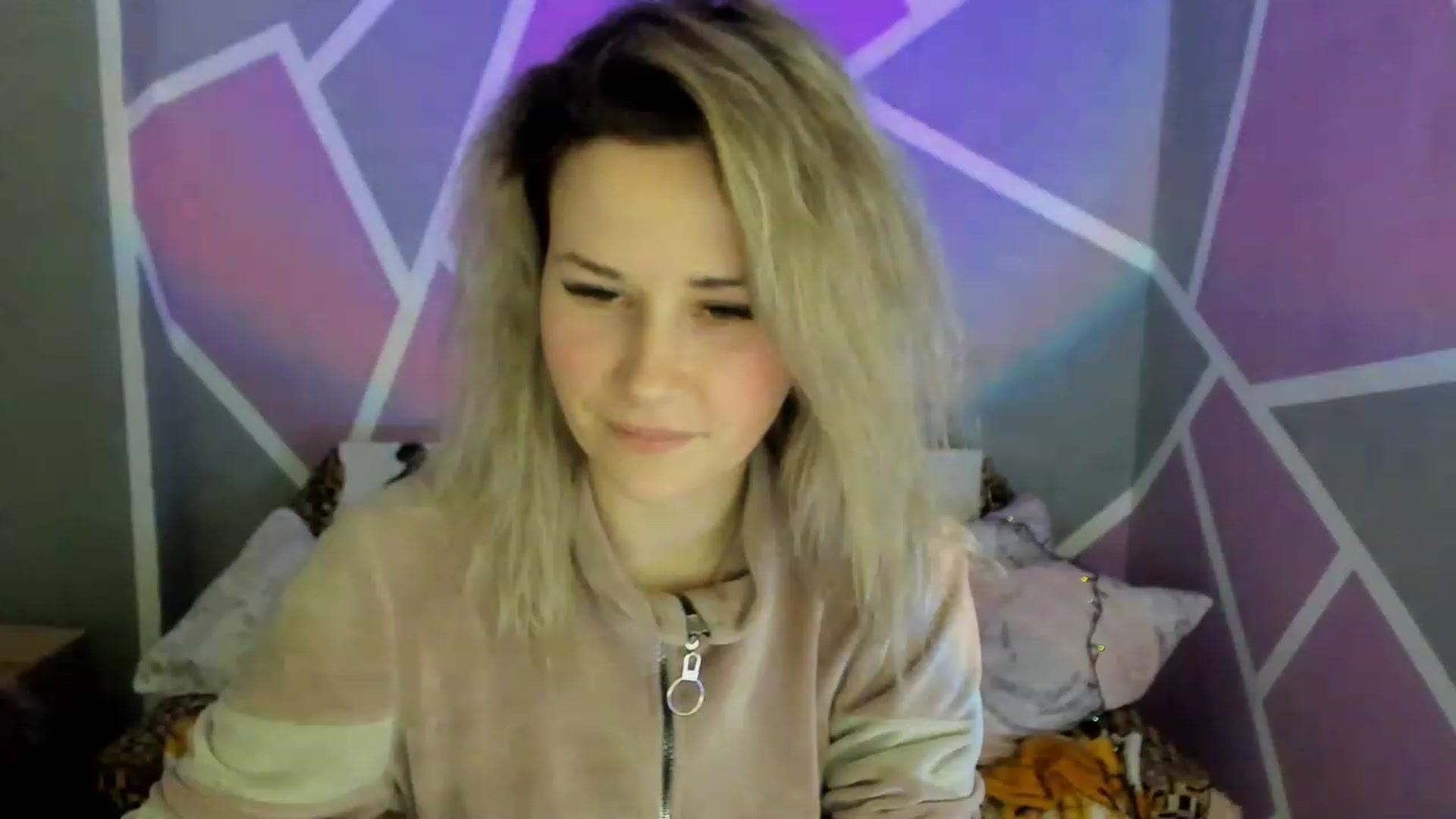 Gallery image thumbnail from Blondie_Star's myfreecams stream on, 02/18/2023, 16:16 image 18 of 20