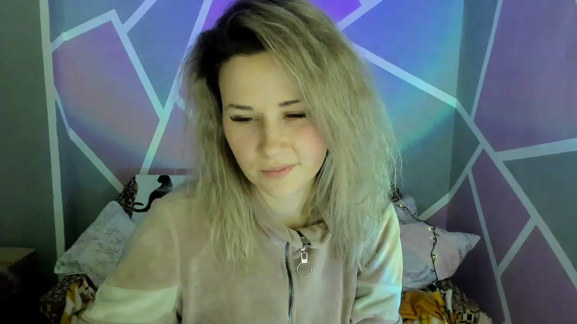 Gallery image thumbnail from Blondie_Star's myfreecams stream on, 02/18/2023, 16:16 image 15 of 20