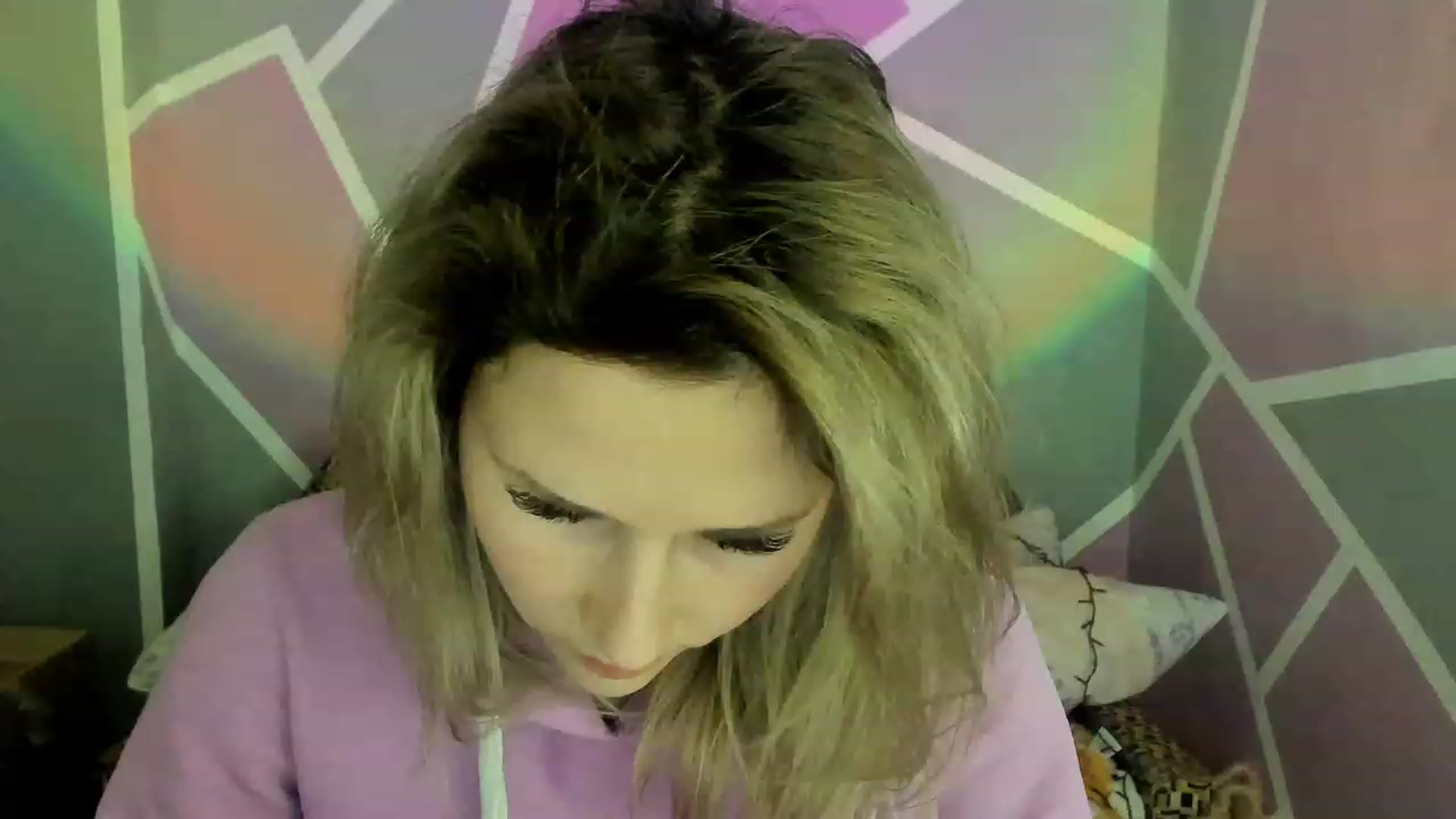 Gallery image thumbnail from Blondie_Star's myfreecams stream on, 02/20/2023, 15:19 image 12 of 20