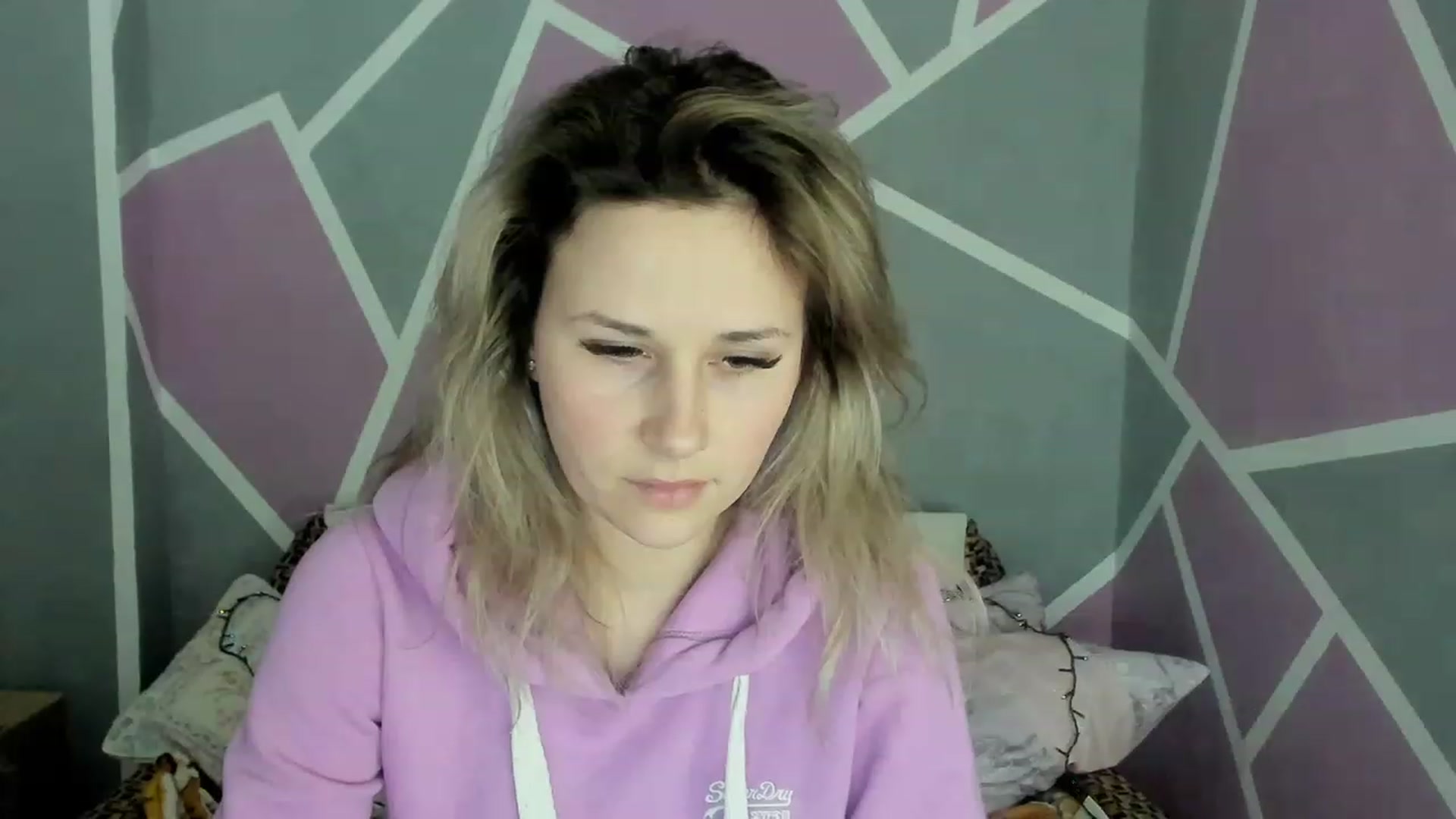 Gallery image thumbnail from Blondie_Star's myfreecams stream on, 02/20/2023, 16:30 image 16 of 20