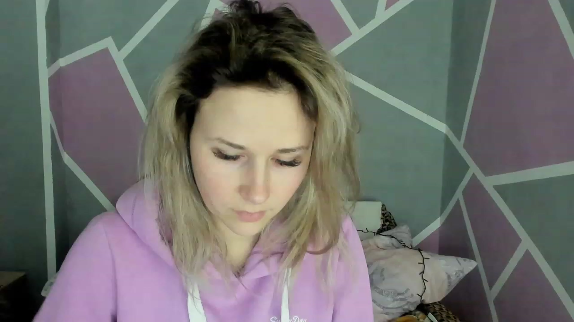 Gallery image thumbnail from Blondie_Star's myfreecams stream on, 02/20/2023, 16:30 image 9 of 20
