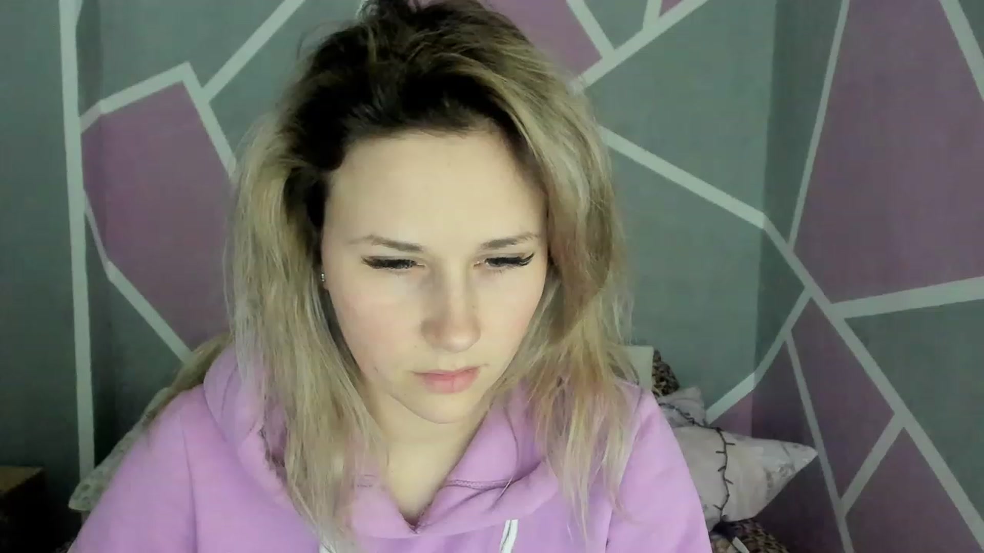Gallery image thumbnail from Blondie_Star's myfreecams stream on, 02/20/2023, 16:30 image 4 of 20