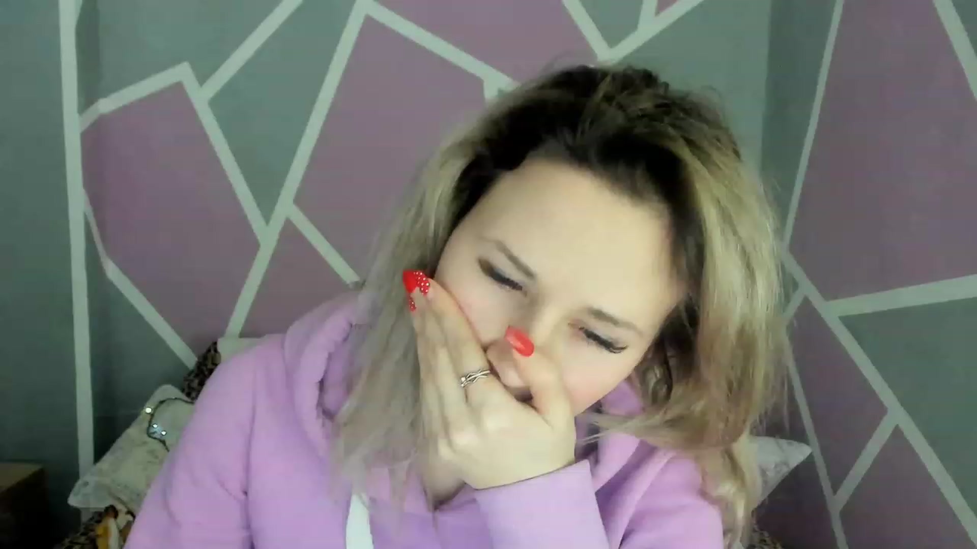 Gallery image thumbnail from Blondie_Star's myfreecams stream on, 02/20/2023, 16:30 image 10 of 20