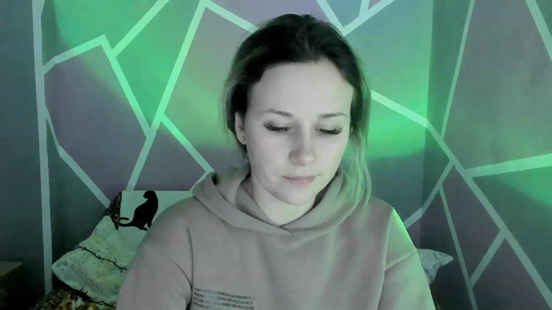 Gallery image thumbnail from Blondie_Star's myfreecams stream on, 02/24/2023, 15:12 image 13 of 20