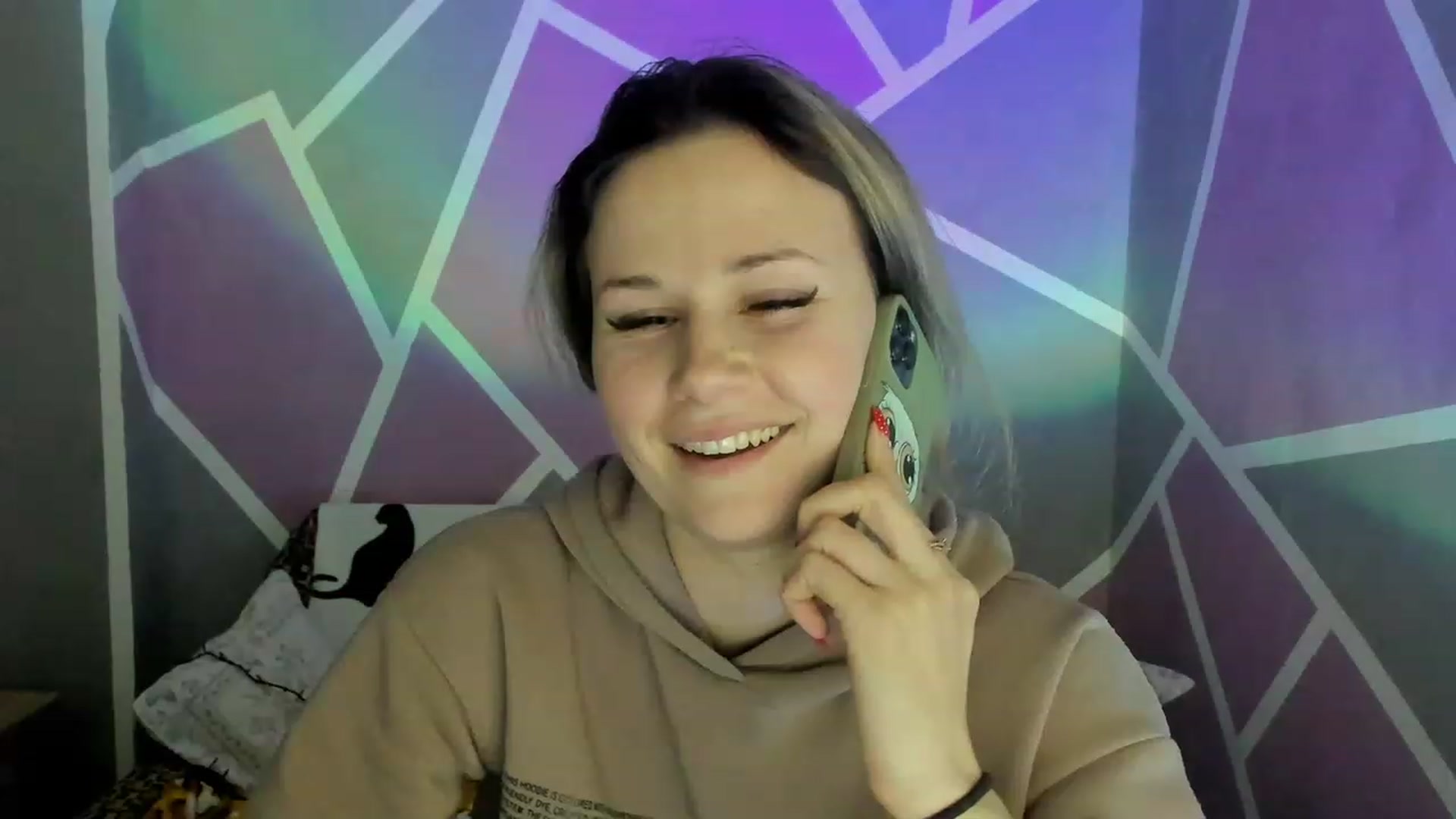 Gallery image thumbnail from Blondie_Star's myfreecams stream on, 02/24/2023, 15:12 image 15 of 20