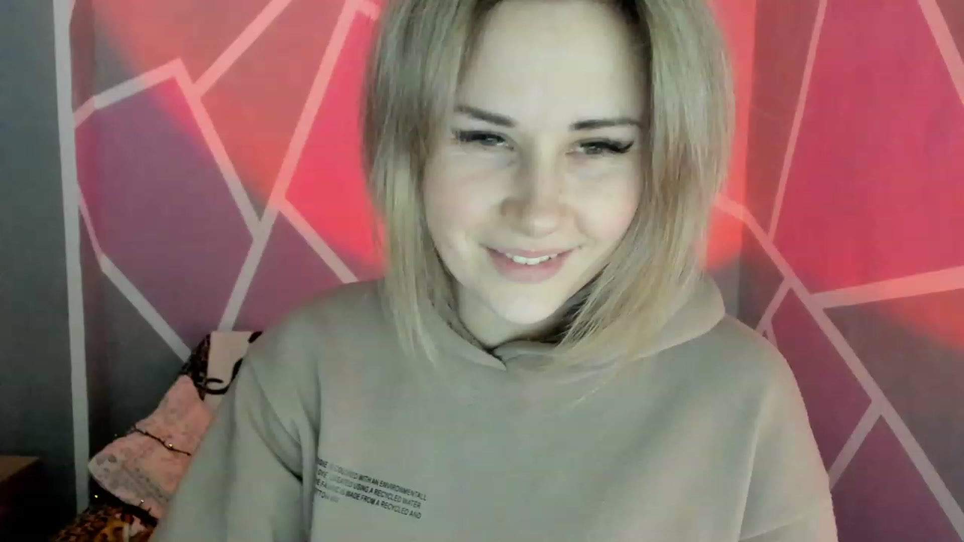 Gallery image thumbnail from Blondie_Star's myfreecams stream on, 02/25/2023, 17:17 image 1 of 20