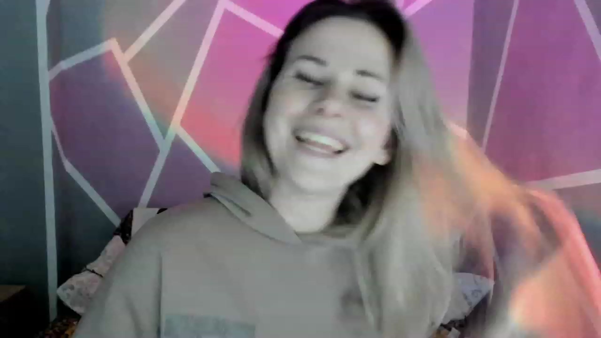 Gallery image thumbnail from Blondie_Star's myfreecams stream on, 02/25/2023, 17:17 image 9 of 20