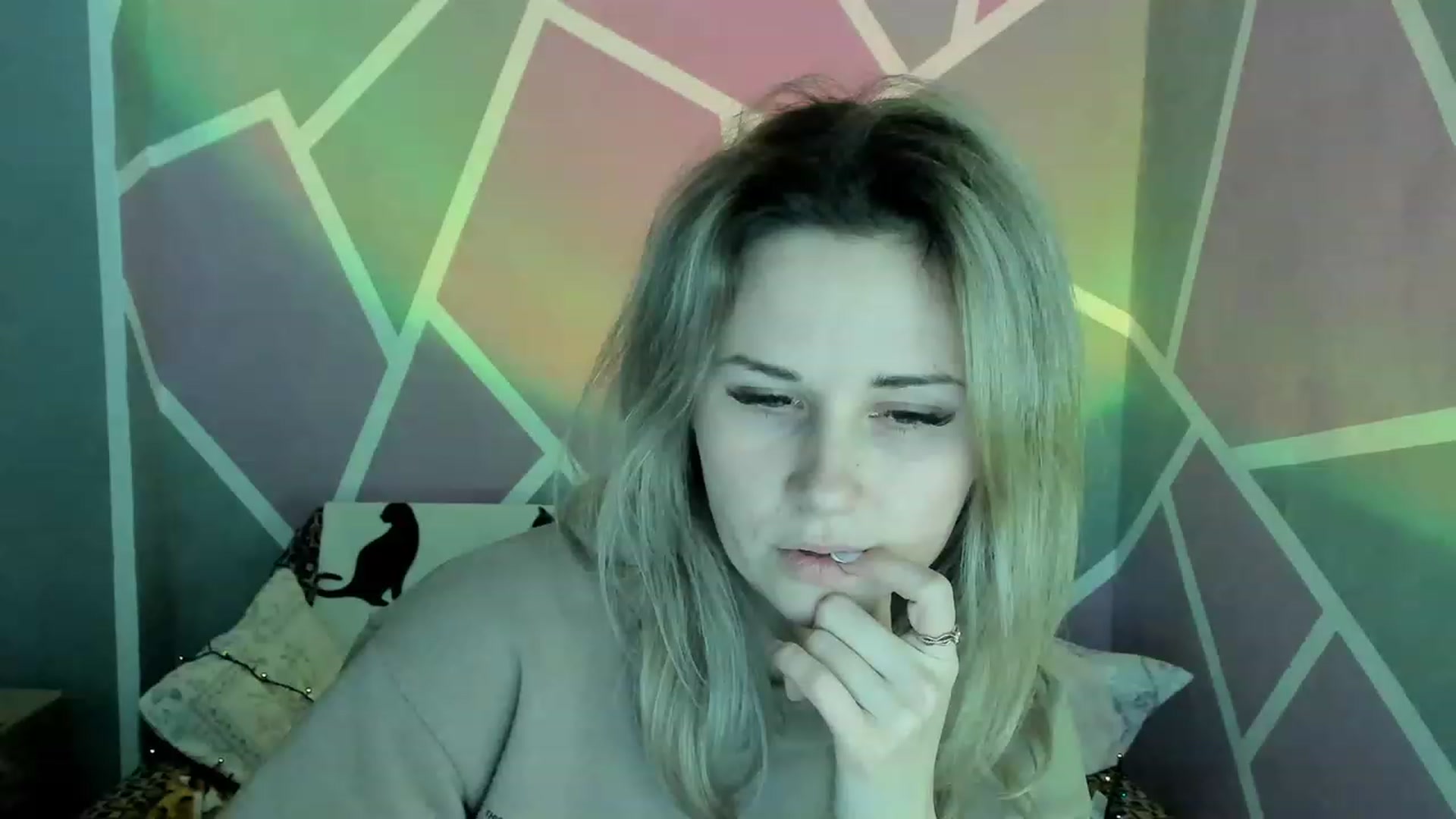 Gallery image thumbnail from Blondie_Star's myfreecams stream on, 02/27/2023, 17:01 image 7 of 20