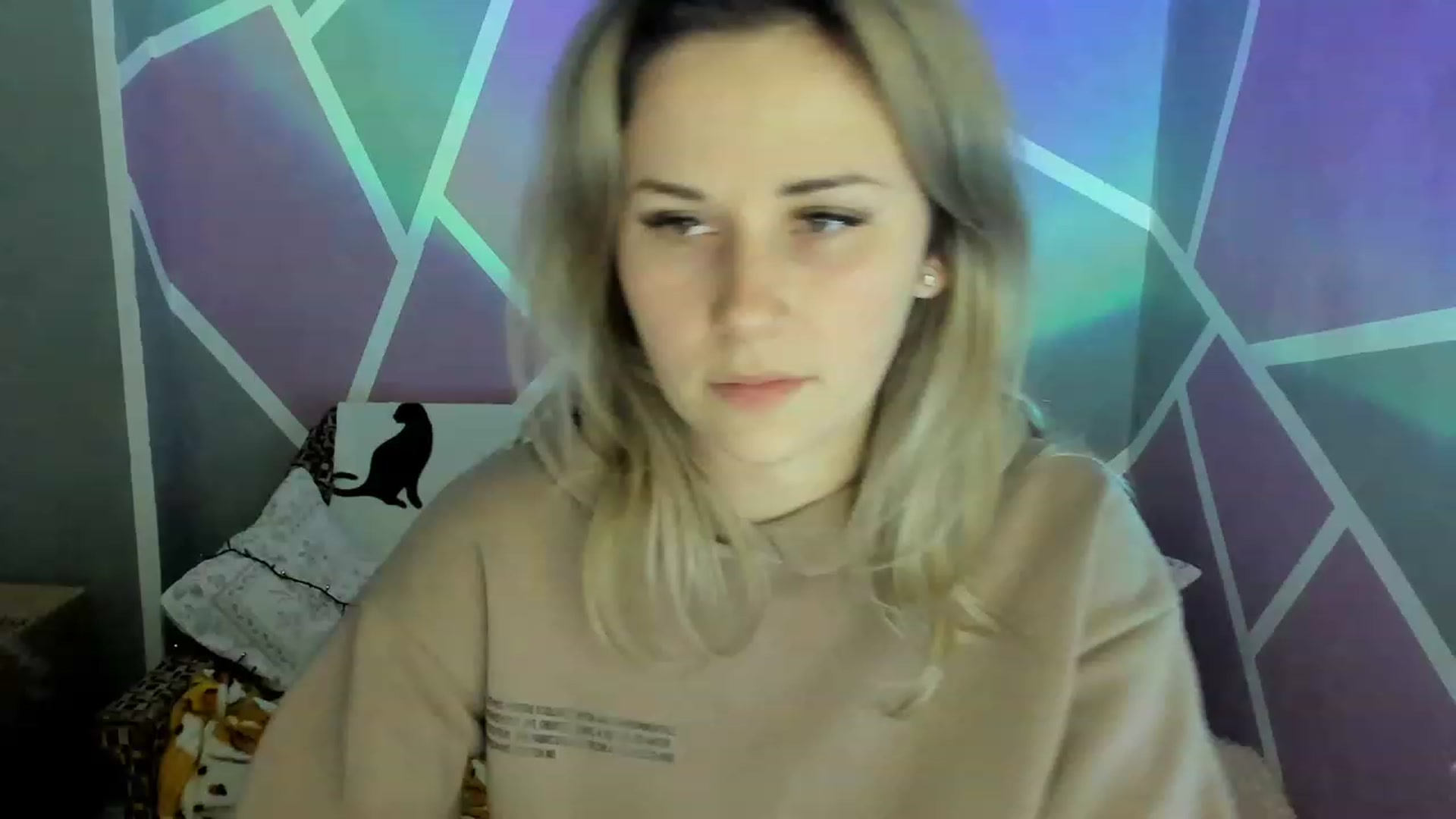 Gallery image thumbnail from Blondie_Star's myfreecams stream on, 02/27/2023, 17:01 image 18 of 20