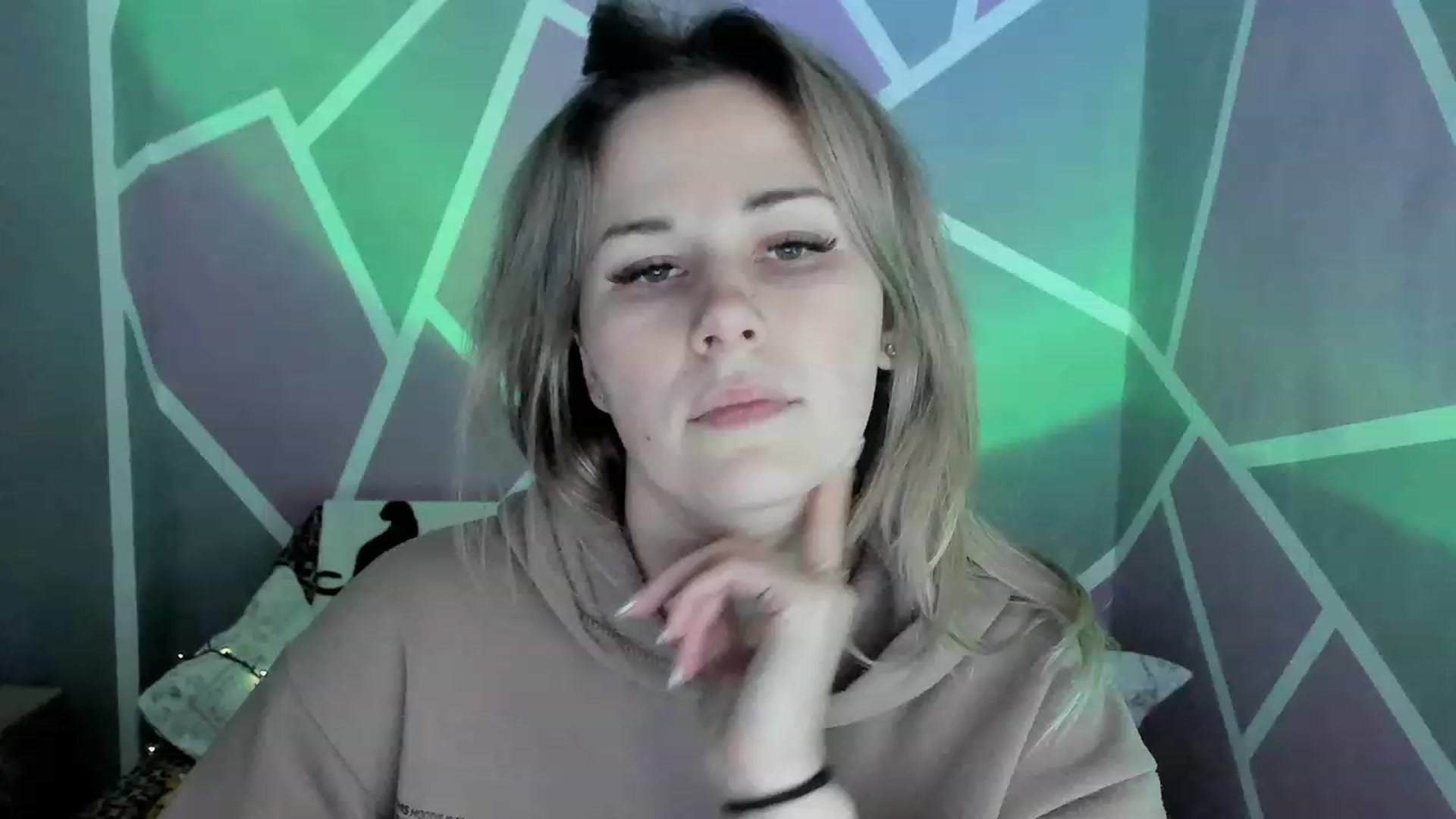 Gallery image thumbnail from Blondie_Star's myfreecams stream on, 02/27/2023, 17:01 image 1 of 20