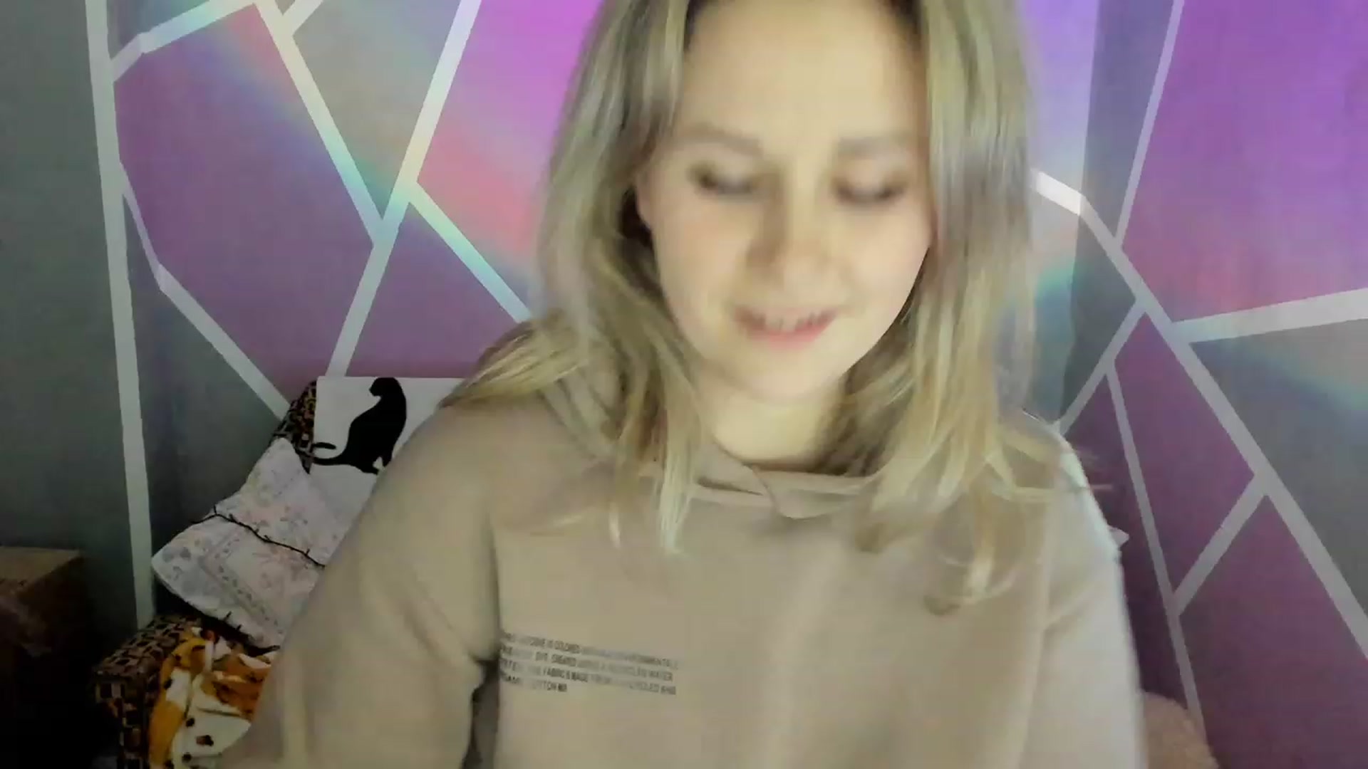 Gallery image thumbnail from Blondie_Star's myfreecams stream on, 02/27/2023, 17:01 image 12 of 20