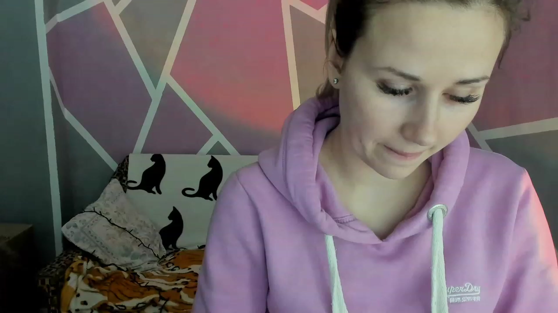 Gallery image thumbnail from Blondie_Star's myfreecams stream on, 02/28/2023, 17:38 image 8 of 20
