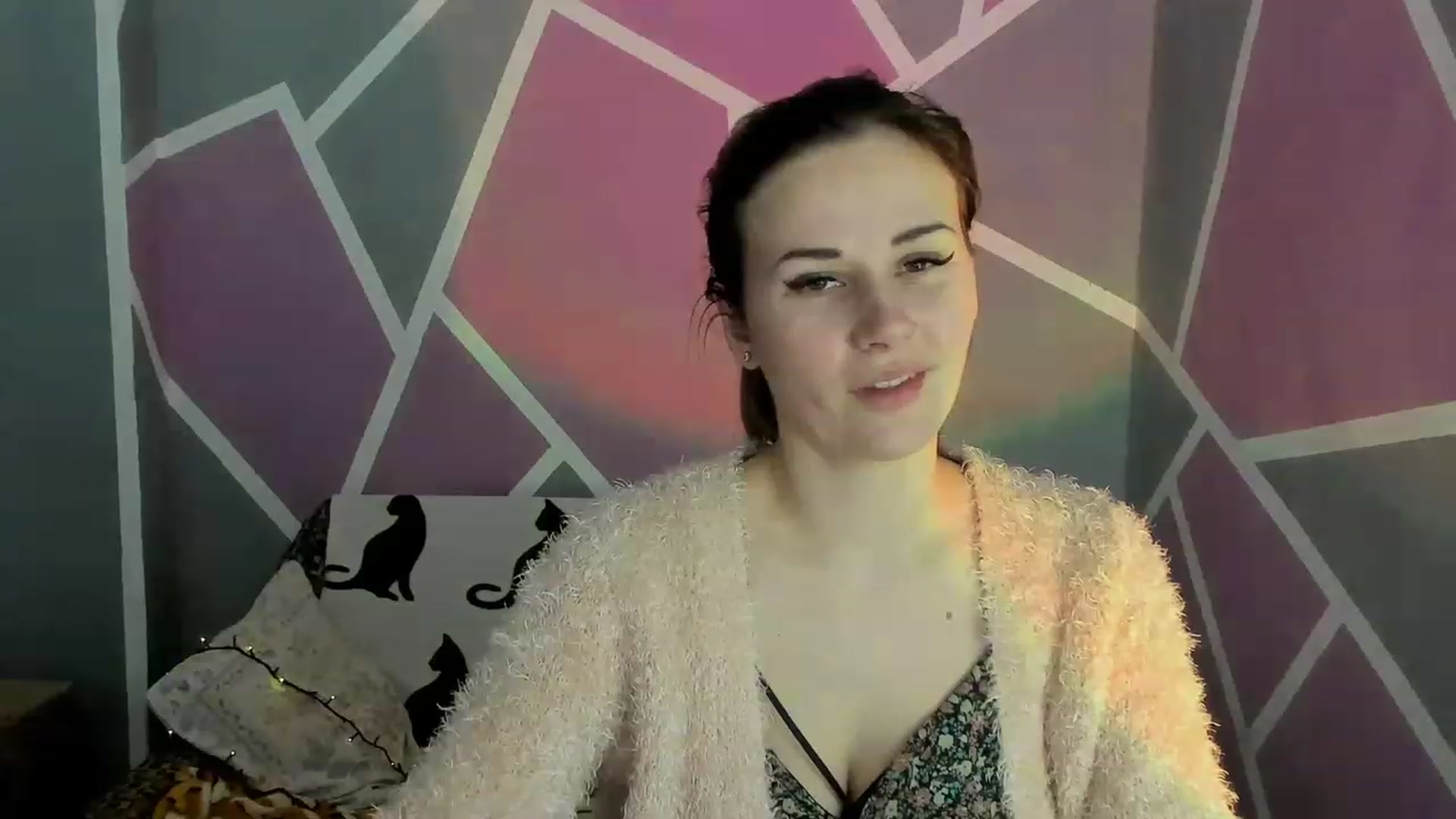 Gallery image thumbnail from Blondie_Star's myfreecams stream on, 03/01/2023, 15:44 image 9 of 20