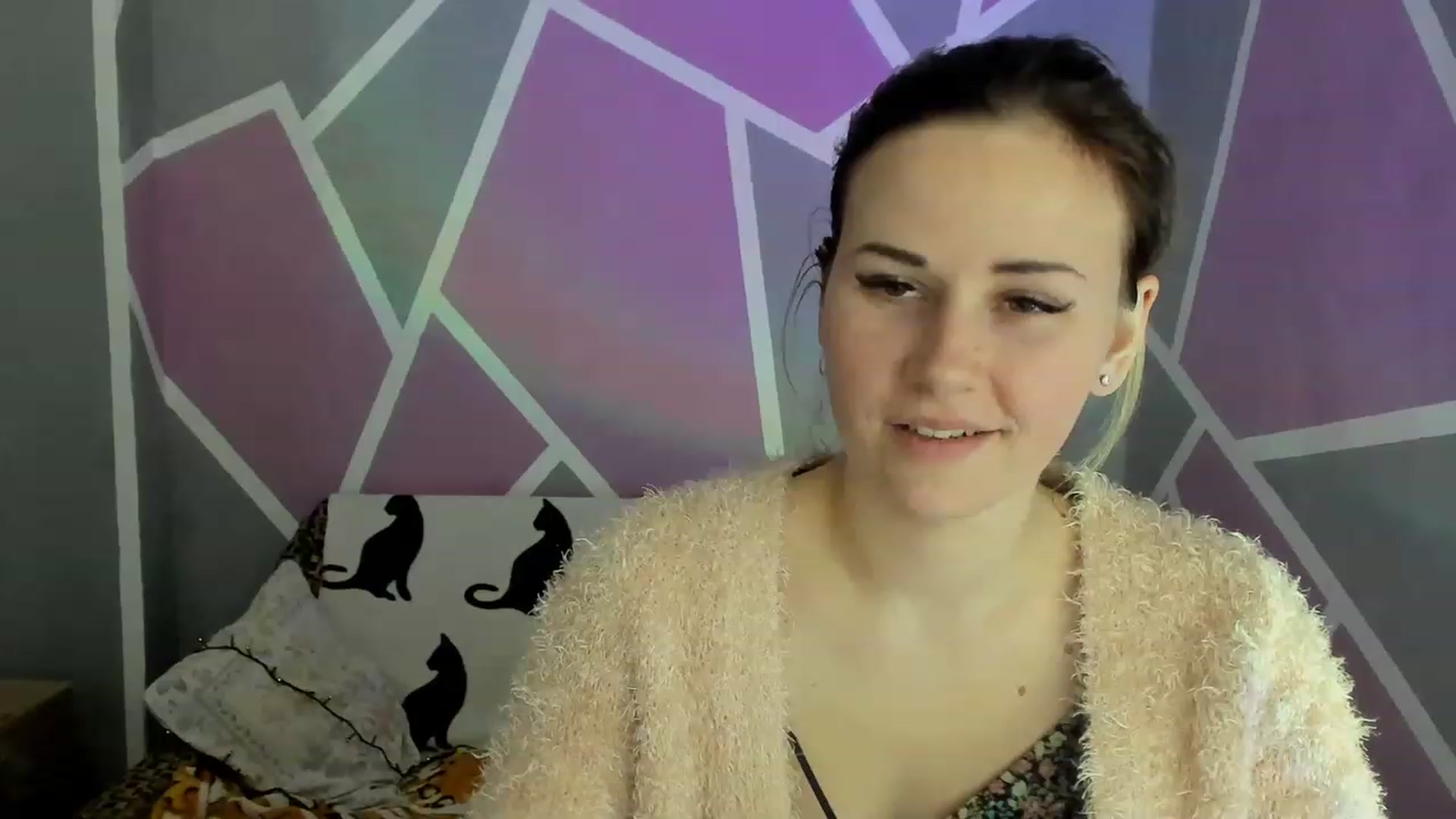 Gallery image thumbnail from Blondie_Star's myfreecams stream on, 03/01/2023, 15:44 image 8 of 20