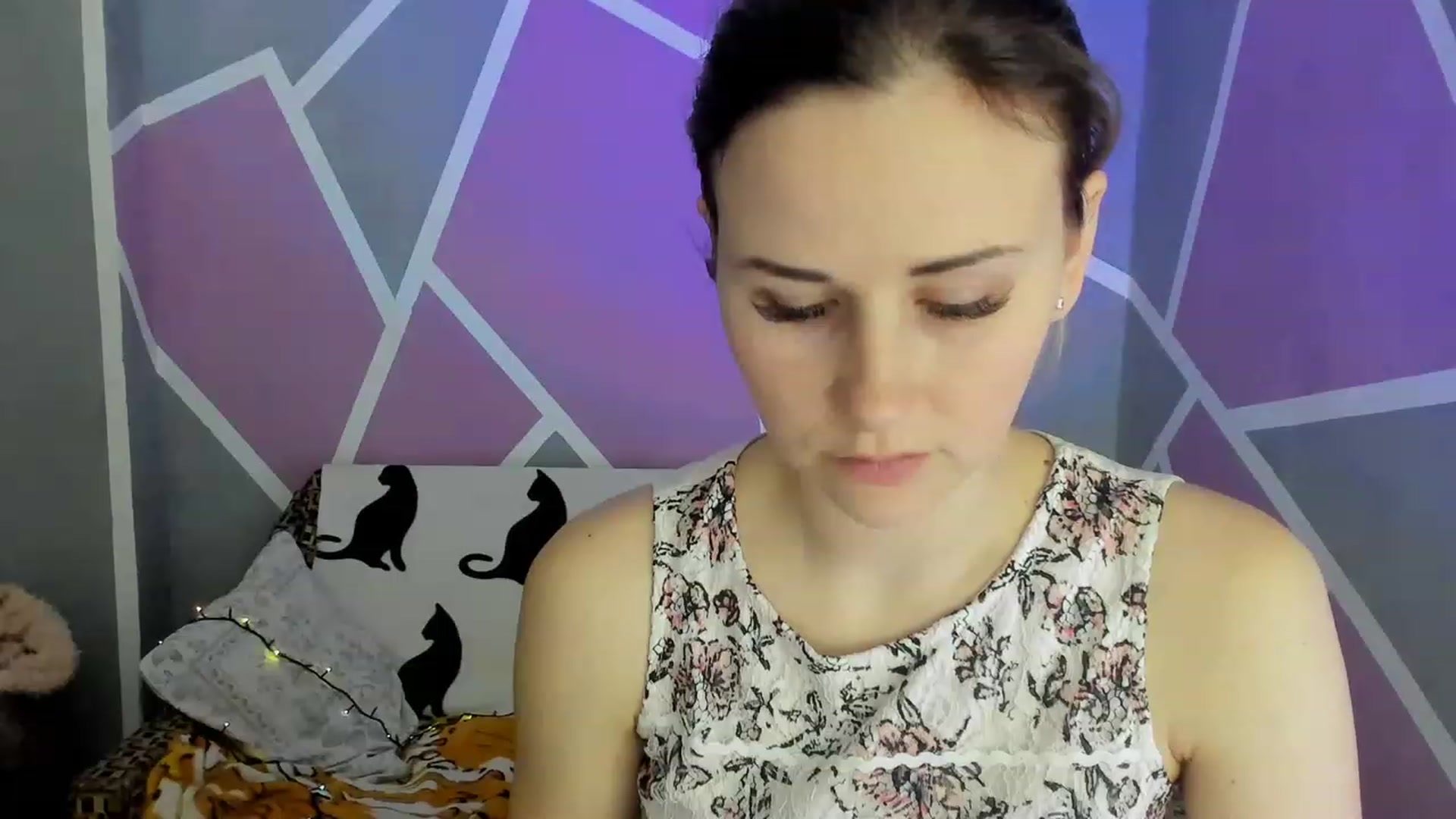 Gallery image thumbnail from Blondie_Star's myfreecams stream on, 03/02/2023, 16:41 image 6 of 20