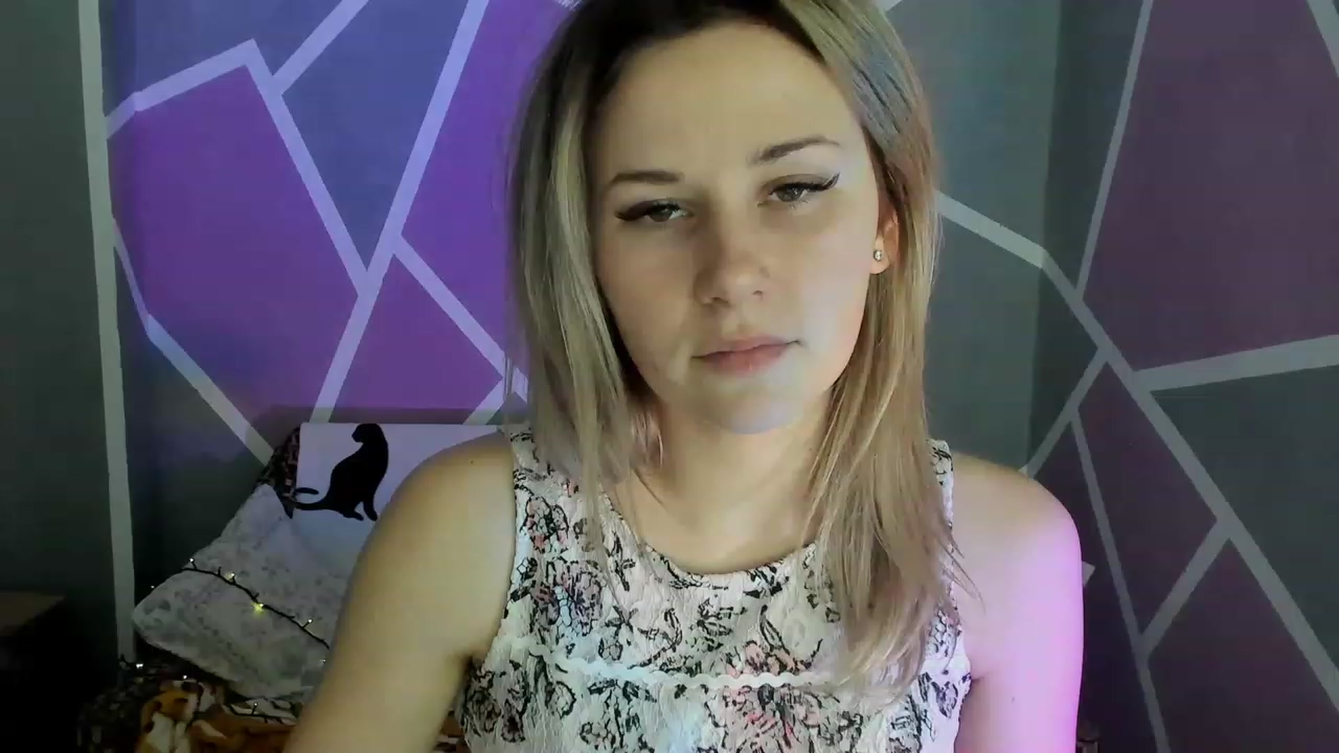 Gallery image thumbnail from Blondie_Star's myfreecams stream on, 03/06/2023, 12:43 image 17 of 20