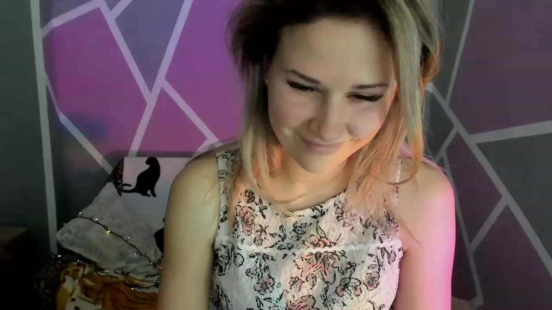 Gallery image thumbnail from Blondie_Star's myfreecams stream on, 03/06/2023, 14:11 image 20 of 20