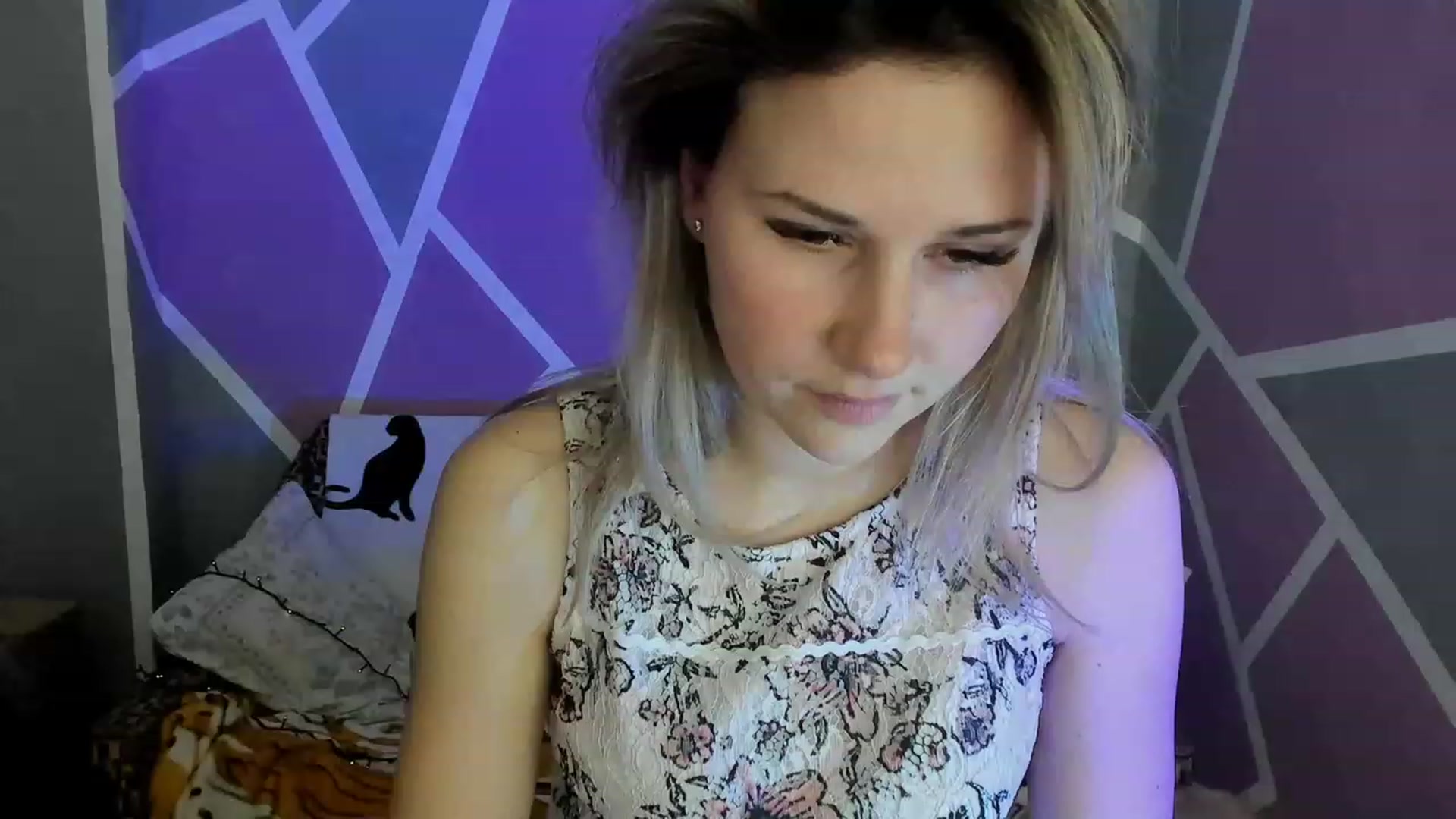 Gallery image thumbnail from Blondie_Star's myfreecams stream on, 03/06/2023, 14:11 image 19 of 20