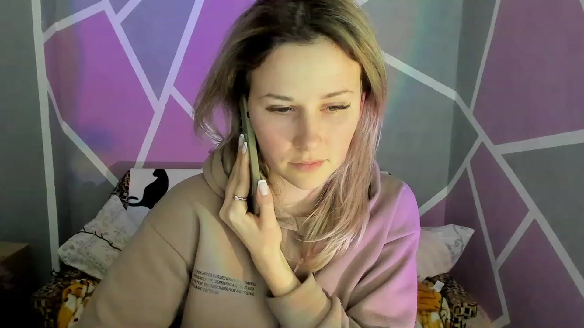 Gallery image thumbnail from Blondie_Star's myfreecams stream on, 03/07/2023, 16:21 image 11 of 20
