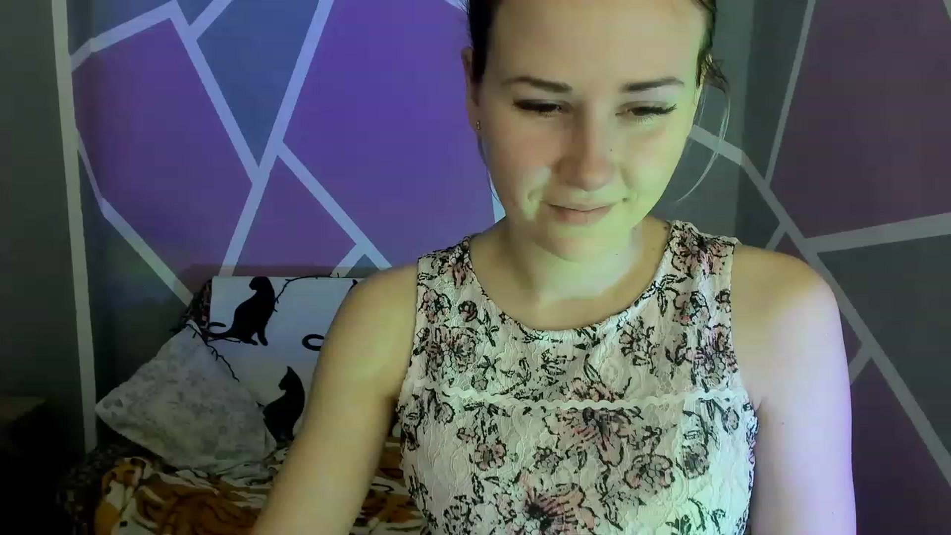 Gallery image thumbnail from Blondie_Star's myfreecams stream on, 03/08/2023, 12:46 image 7 of 20