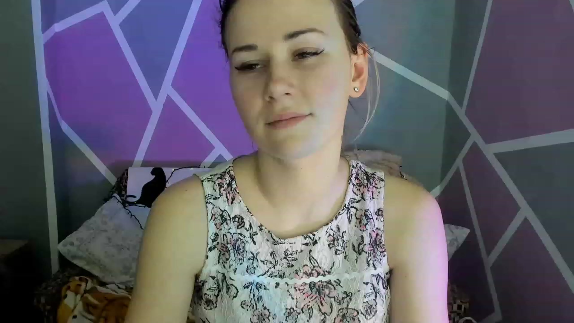 Gallery image thumbnail from Blondie_Star's myfreecams stream on, 03/08/2023, 12:46 image 12 of 20