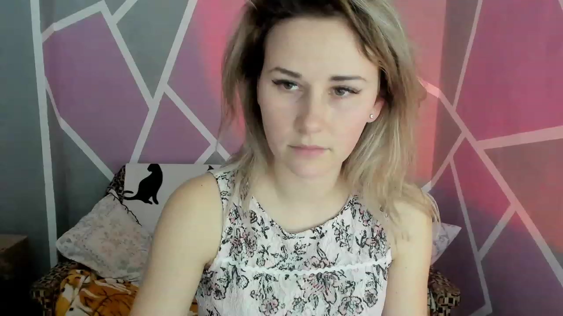 Gallery image thumbnail from Blondie_Star's myfreecams stream on, 03/12/2023, 15:53 image 20 of 20