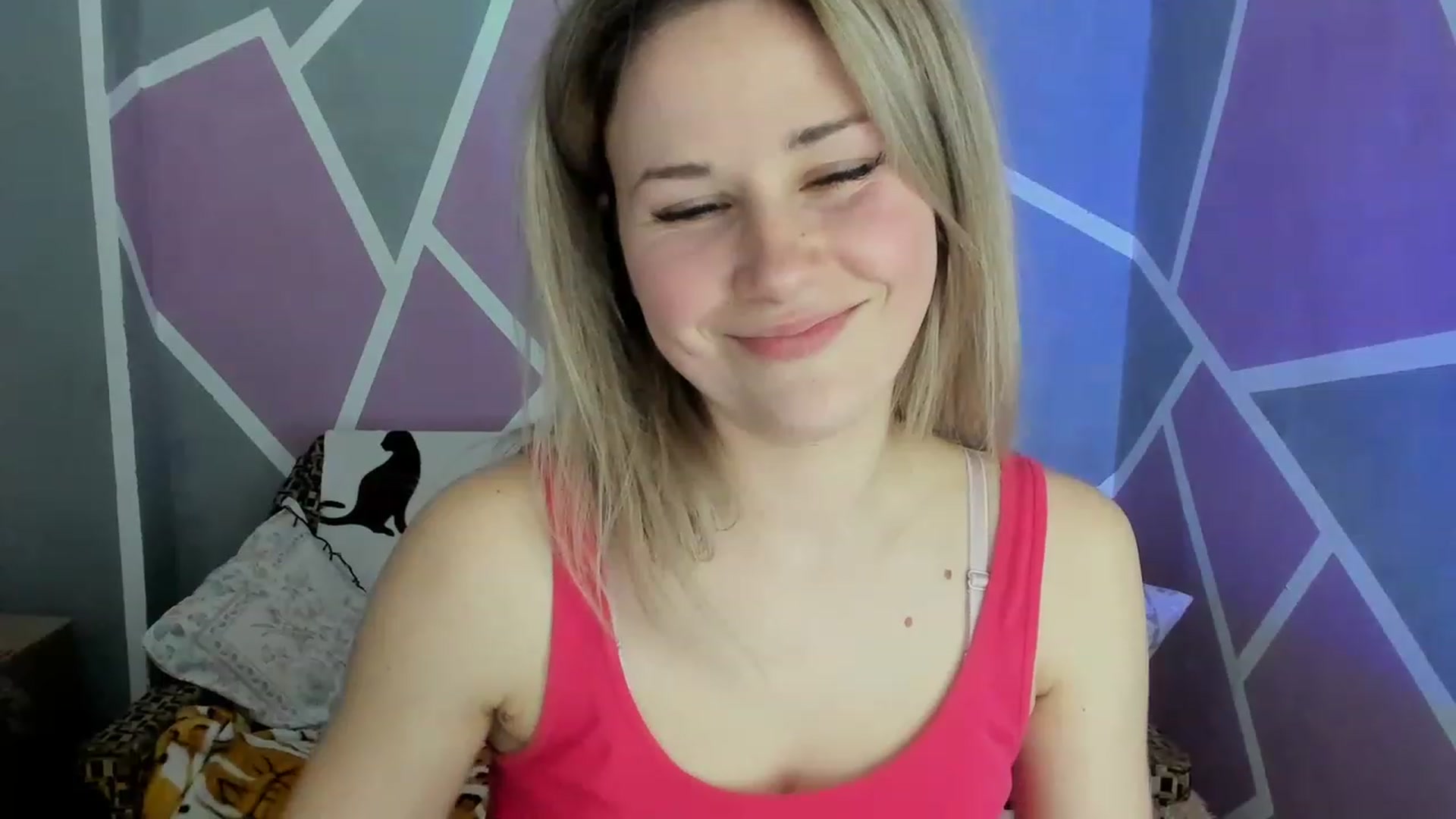 Gallery image thumbnail from Blondie_Star's myfreecams stream on, 03/14/2023, 17:46 image 12 of 20